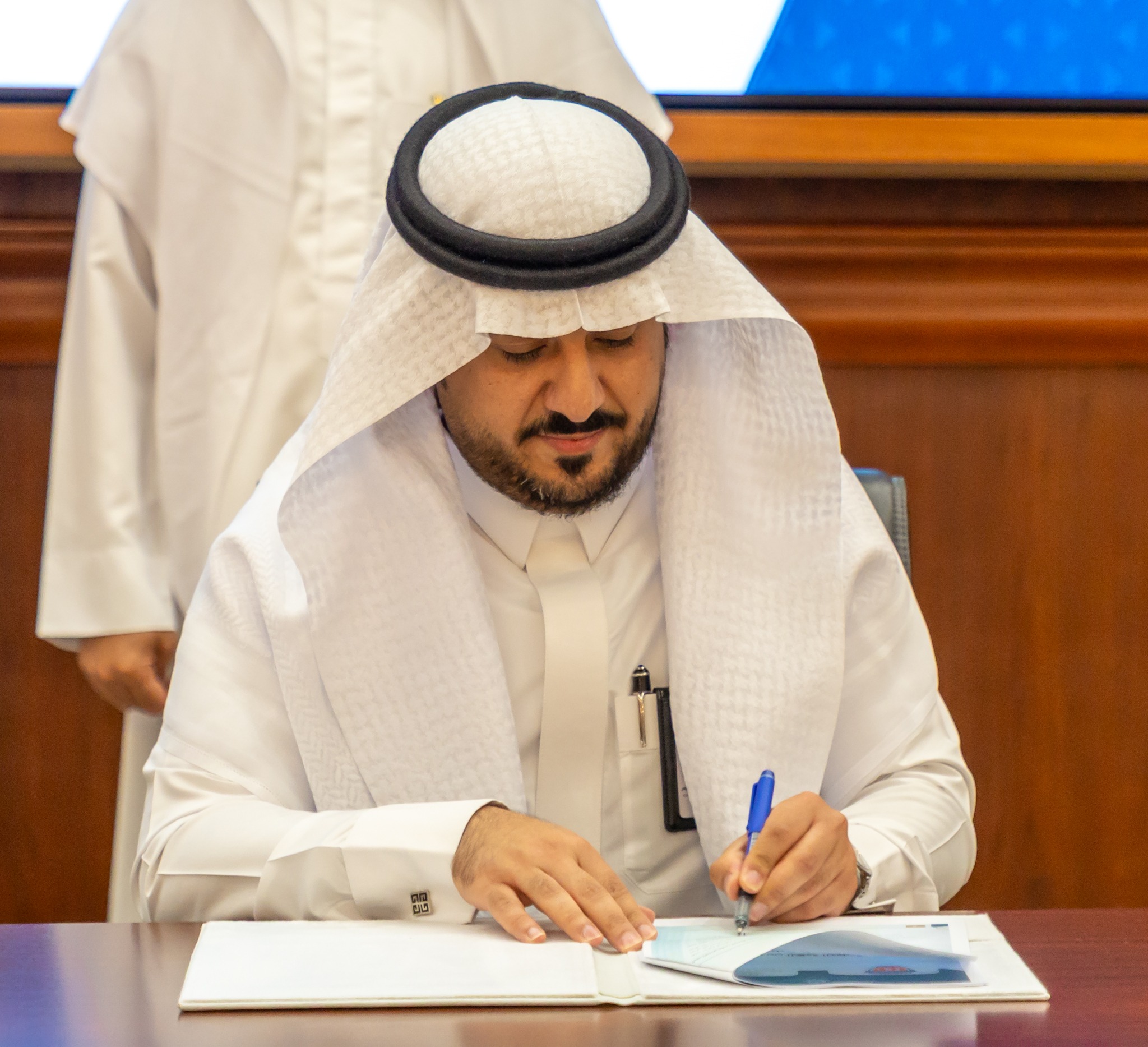 نادي الفيحاء يوقّع مذكرة تفاهم مع جامعة المجمعة لتعزيز التعاون التدريبي والمجتمعي