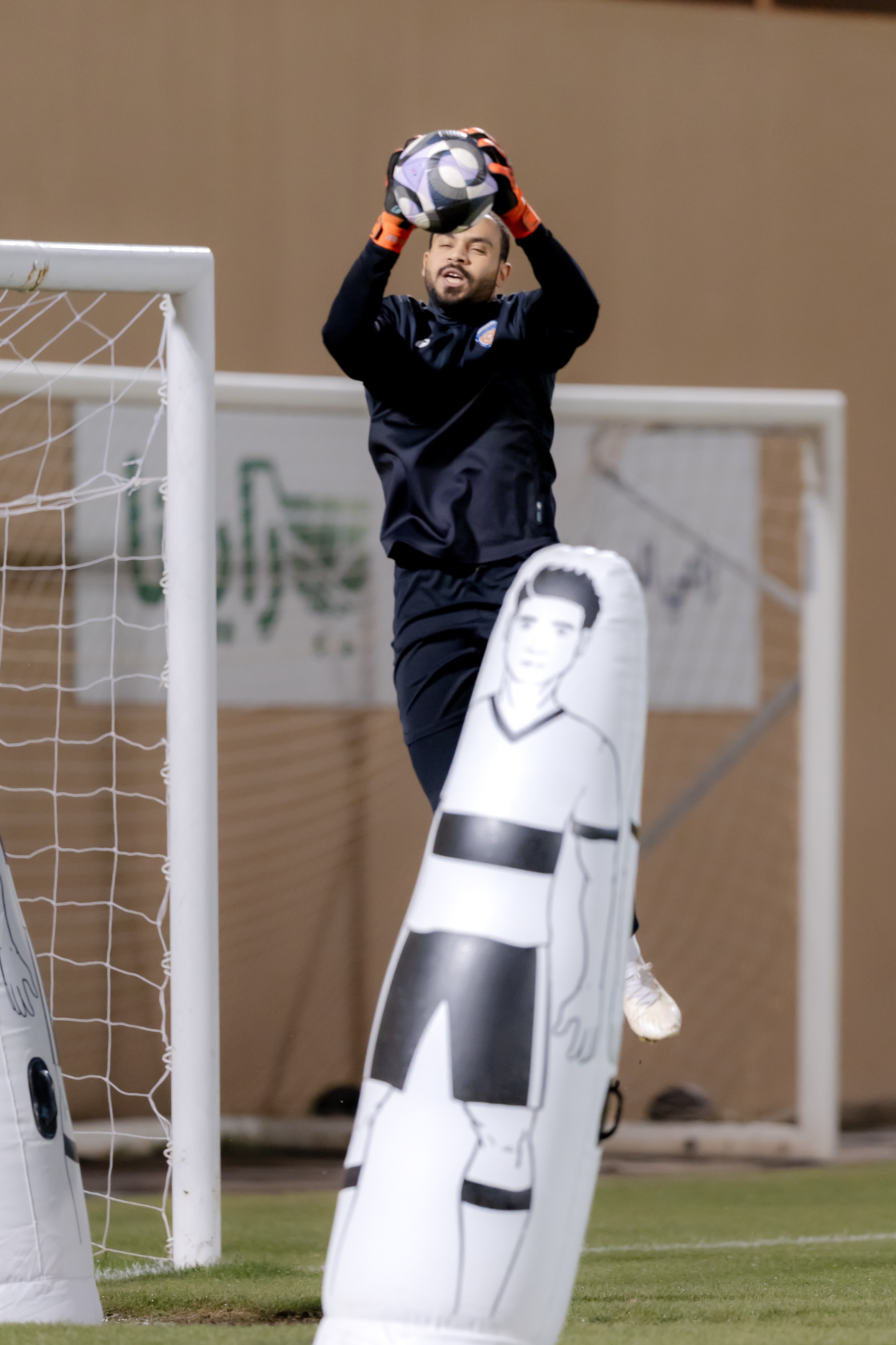 الفيحاء يختتم استعداداته لمواجهة الفتح غداً الأحد في المجمعة