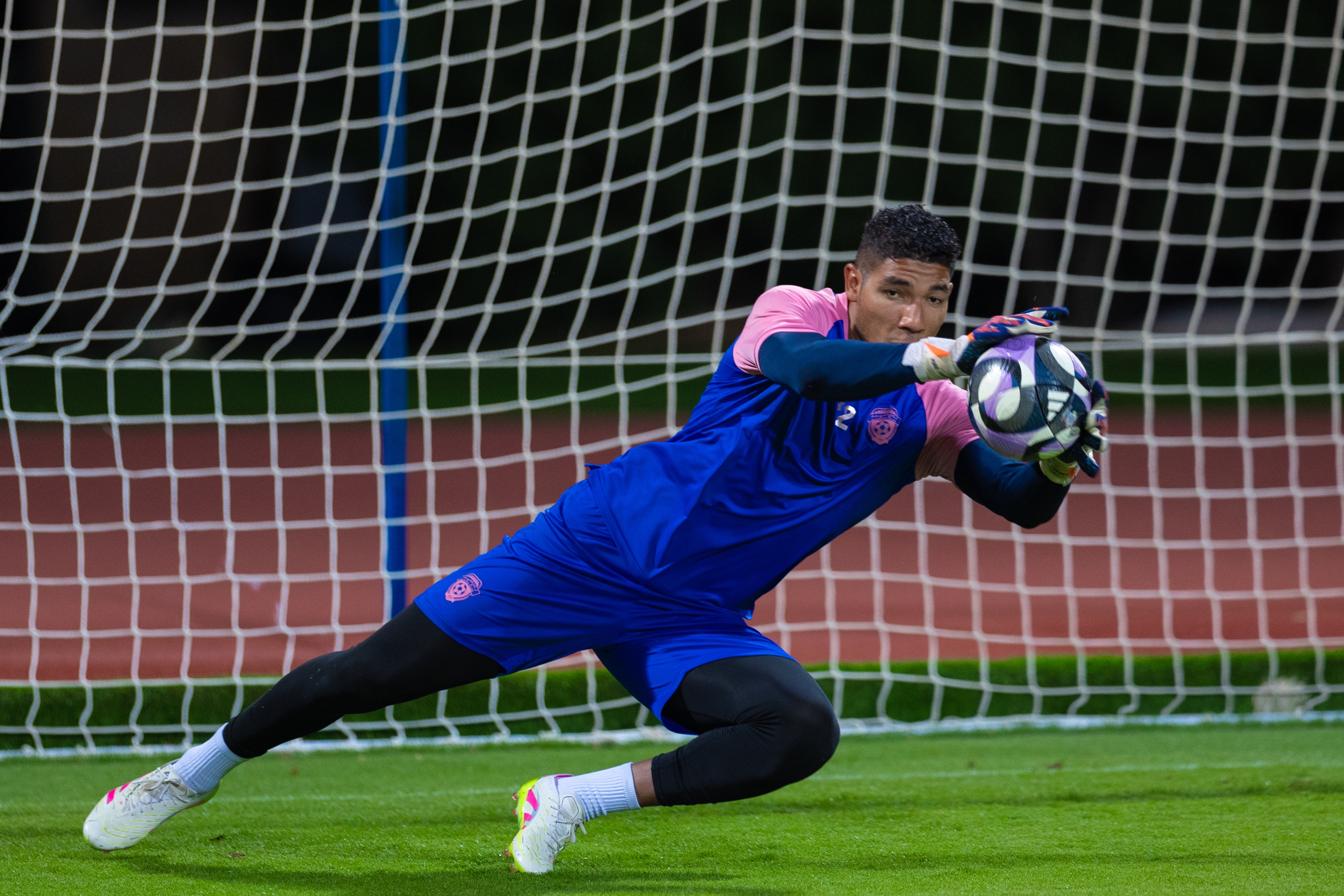 الفيحاء يجري مرانه الرئيس لمواجهة الشباب