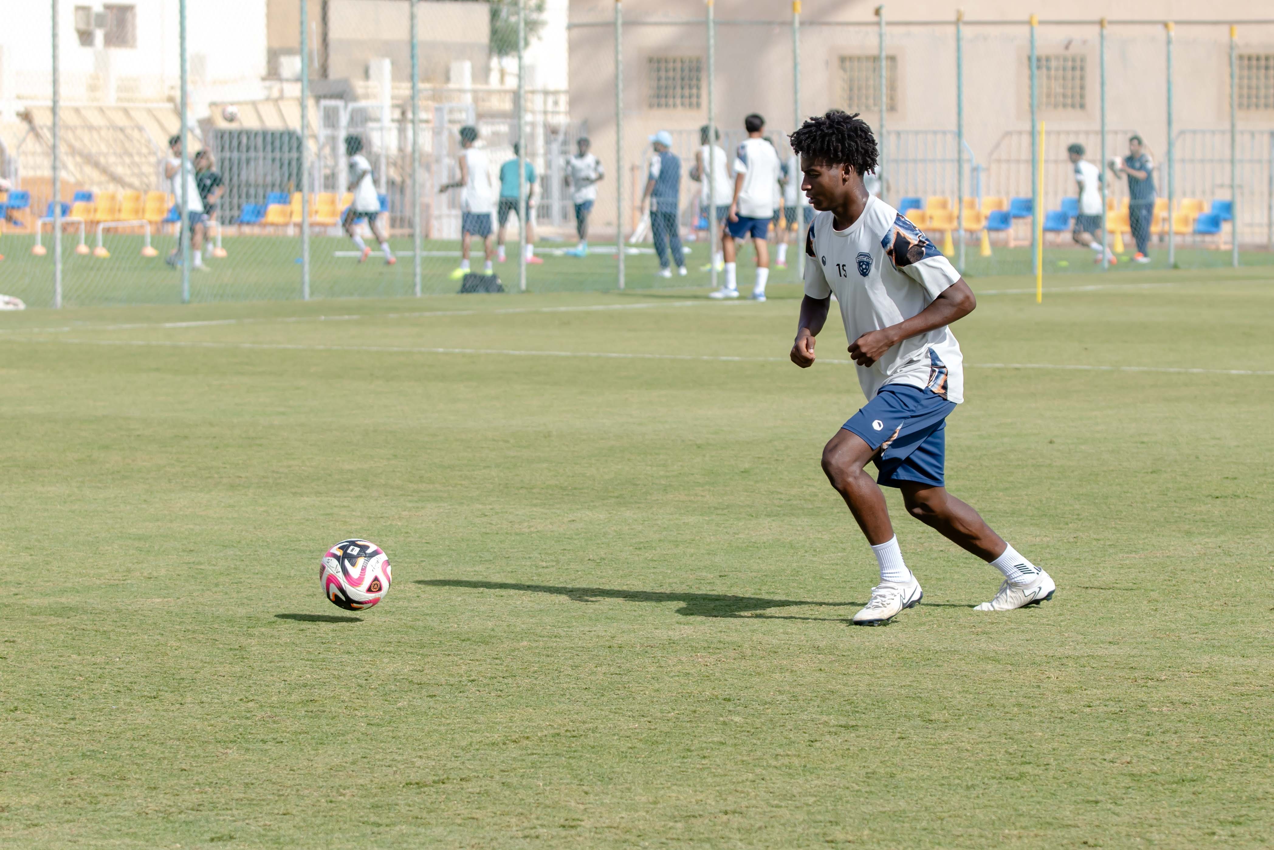 الفيحاء تحت 17 سنة يجري تمرينه الرئيس لمواجهة نظيره نادي الامجاد