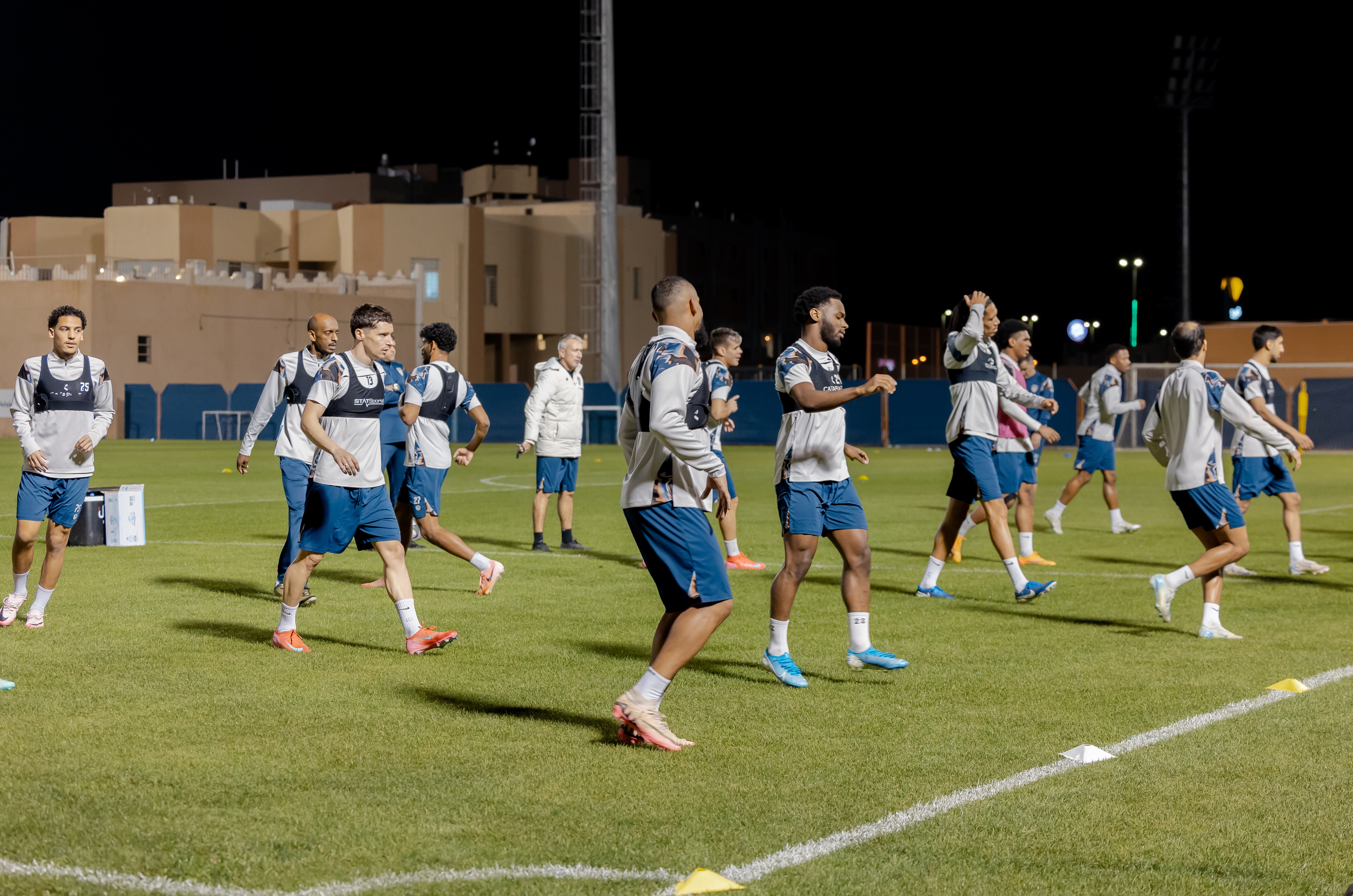 الفيحاء يجري مرانه الرئيس استعداداً لمواجهة الرياض الودية