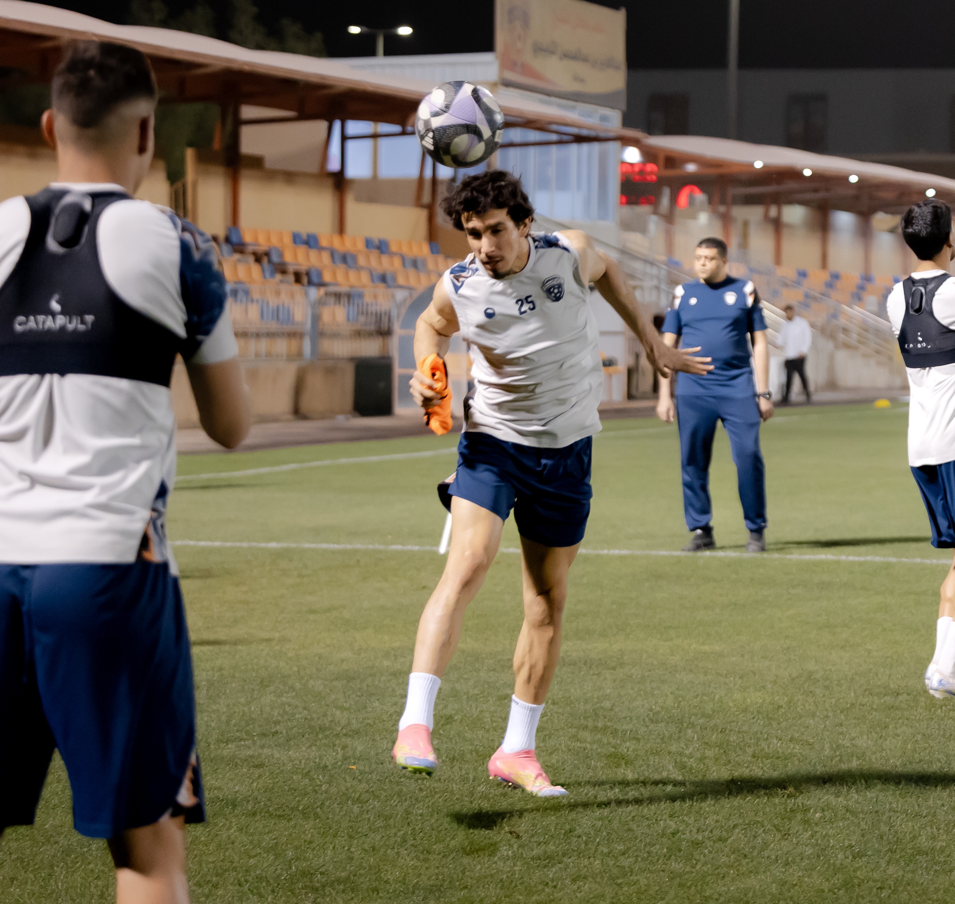 الفيحاء يواصل استعداداته لمواجهة العروبة بحصة تكتيكية