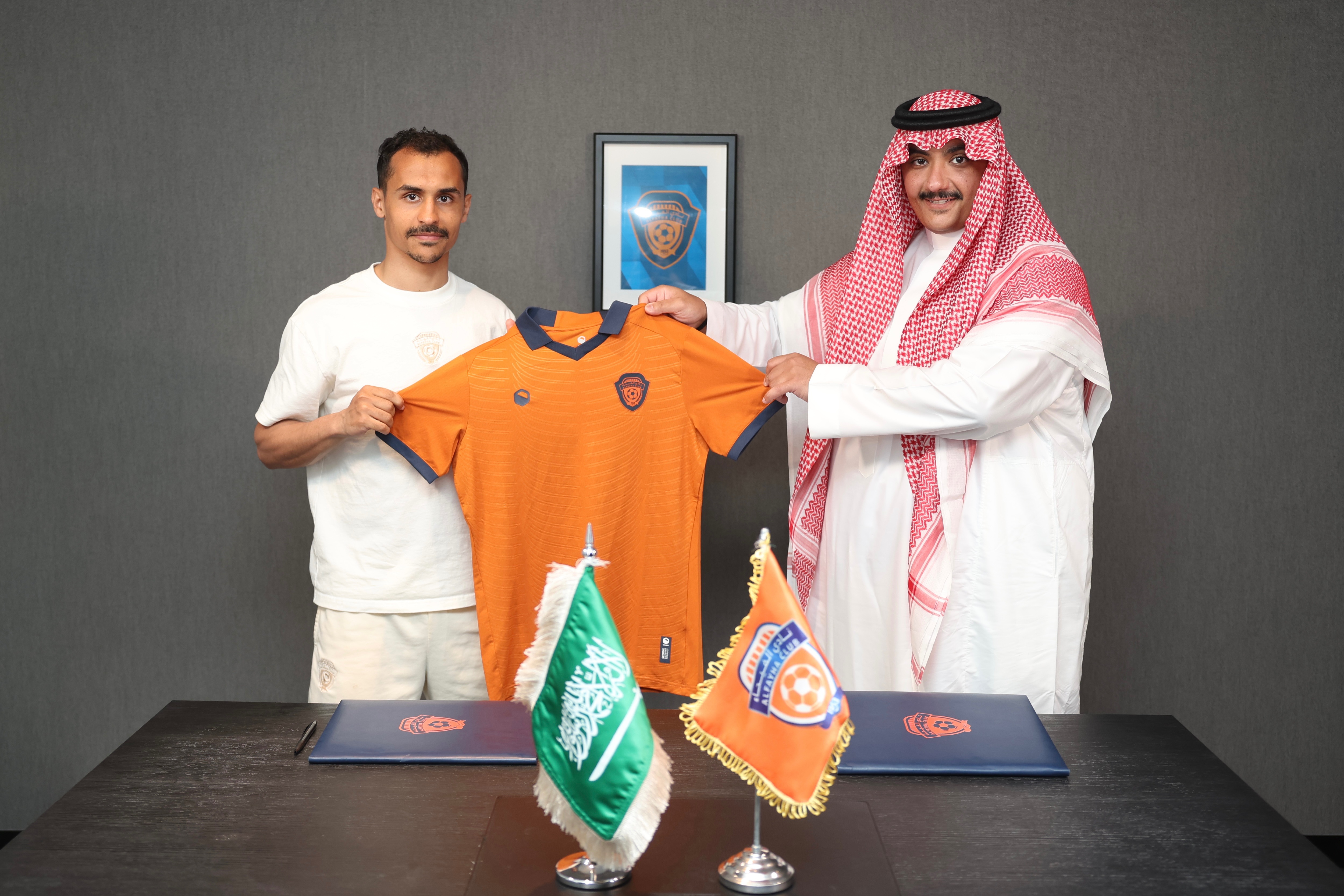 عبدالله الجوعي فيحاوي لمدة موسم واحد في صفقة انتقال حر