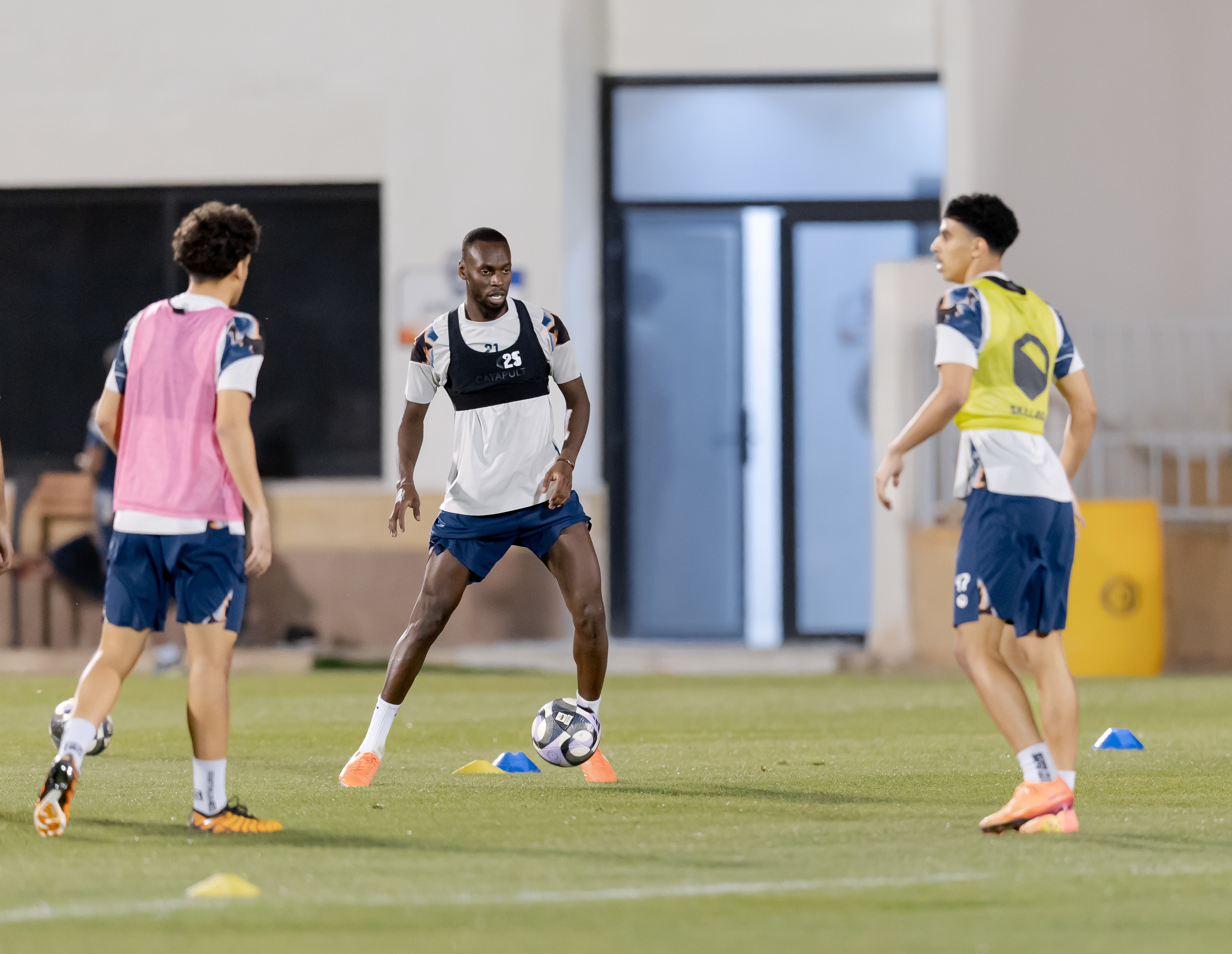 الفيحاء يعود للتدريبات عقب الراحة بتمارين استرجاعية ومناورة فنية