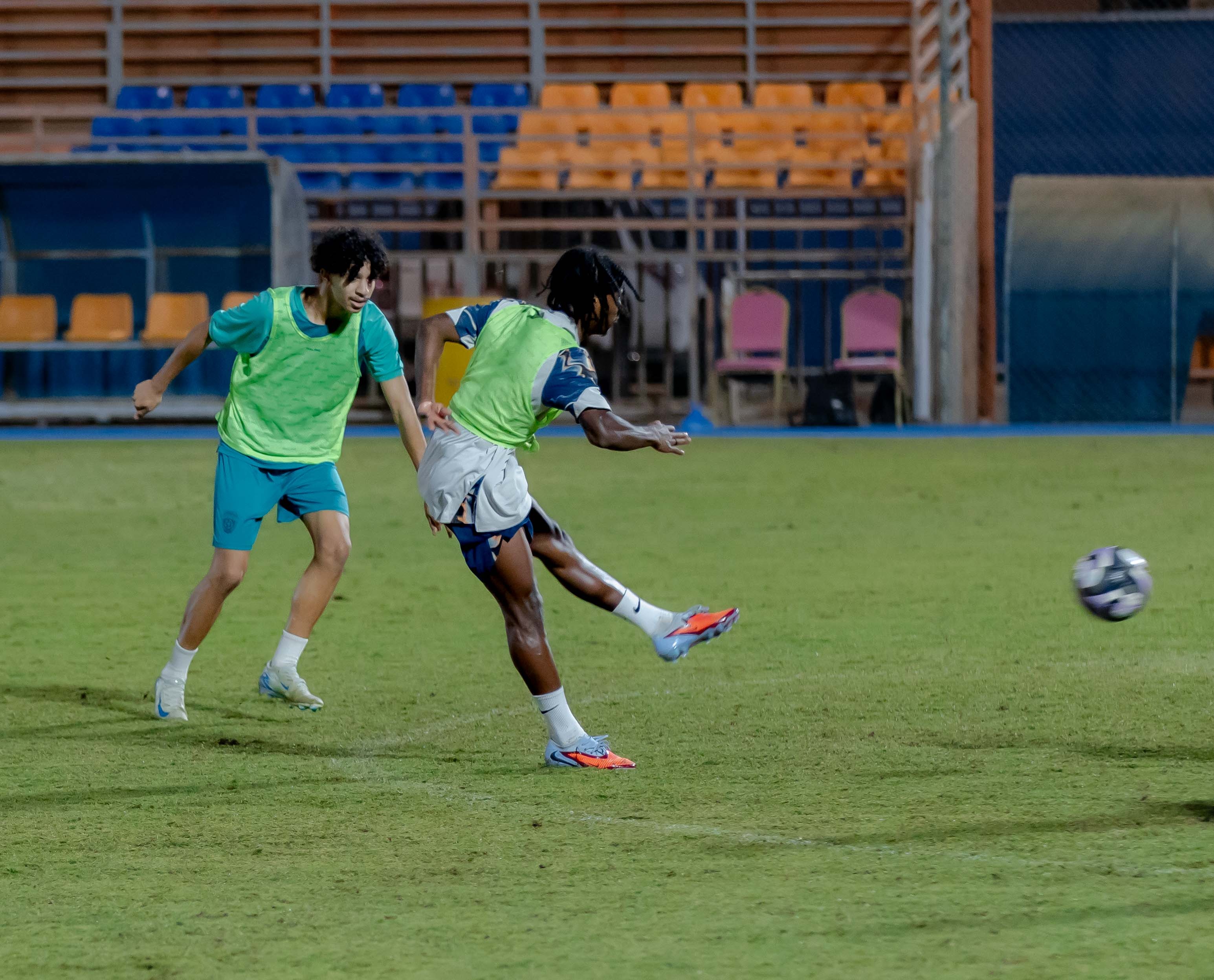 الفيحاء تحت 21 عامًا يُجري تمرينه الرئيس استعدادًا لملاقاة الفتح .