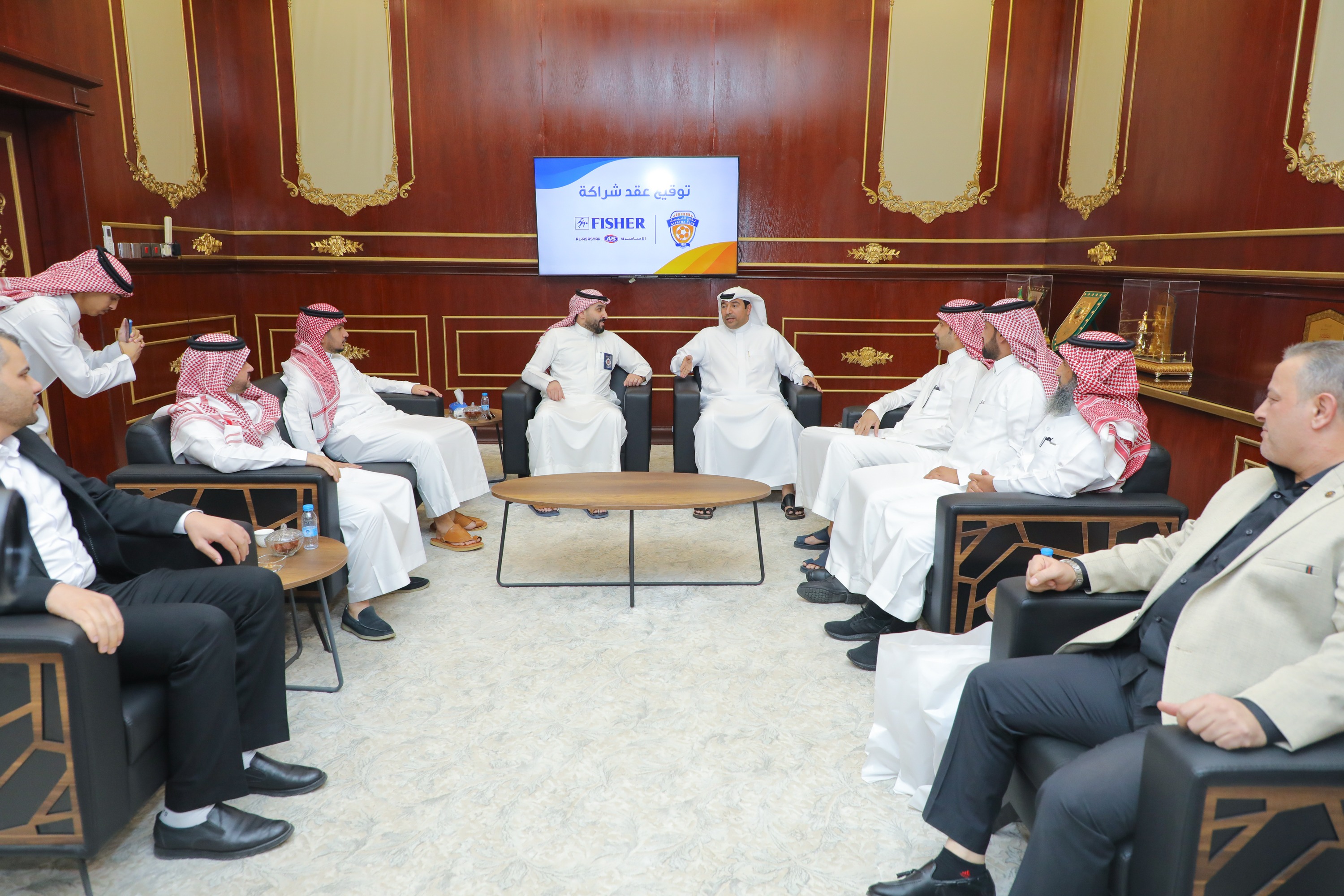 الفيحاء يوقع شراكة مع الشركة الأساسية (فيشر)