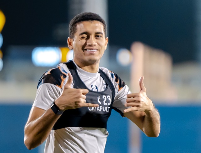 الفيحاء يواصل استعداداته لمواجهة الفتح بحصة تدريبية تكتيكية