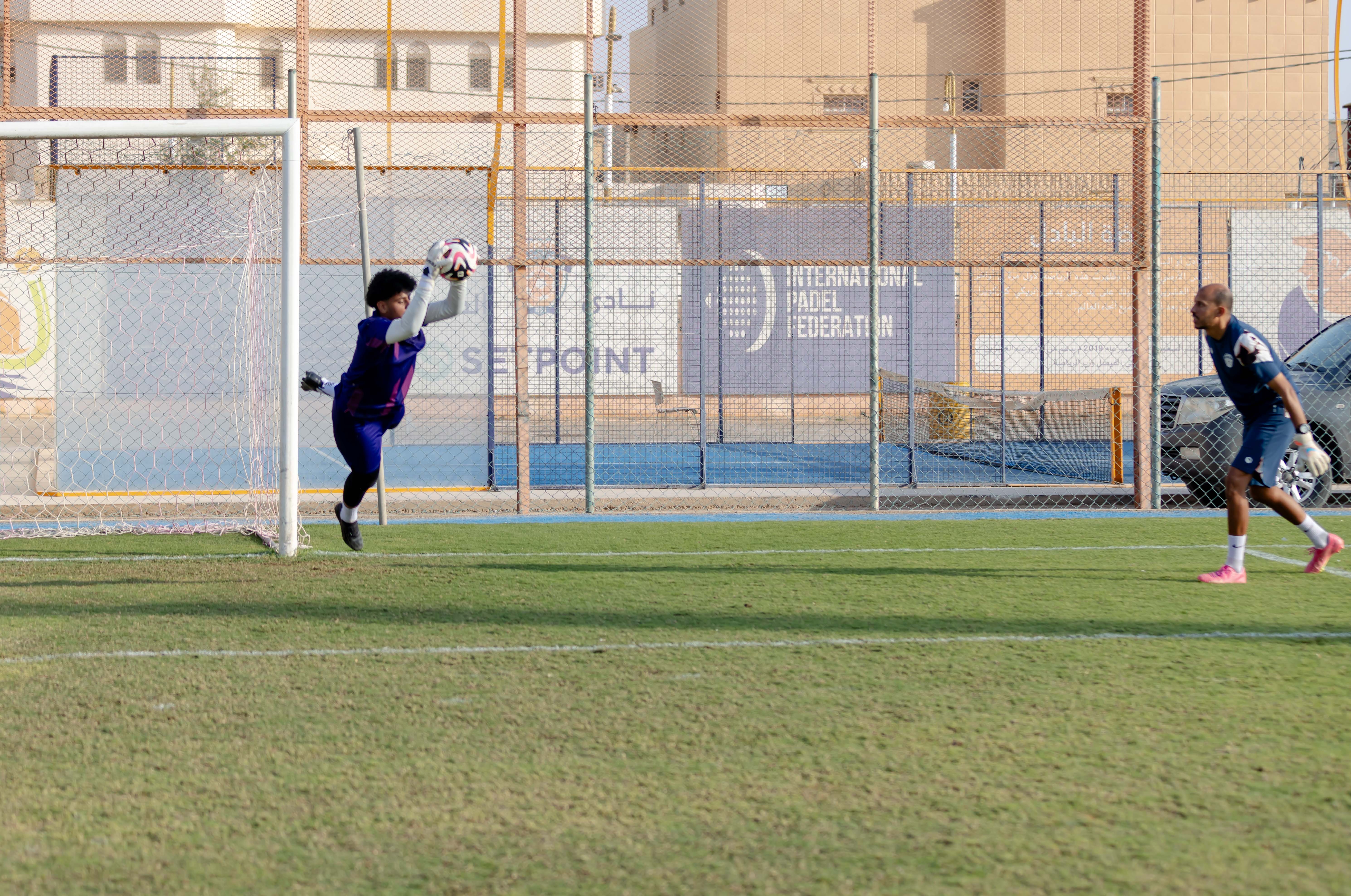 الفيحاء تحت 17 سنة يواصل تحضيراته لمواجهة نظيره نادي هجر لمواجهة هجر