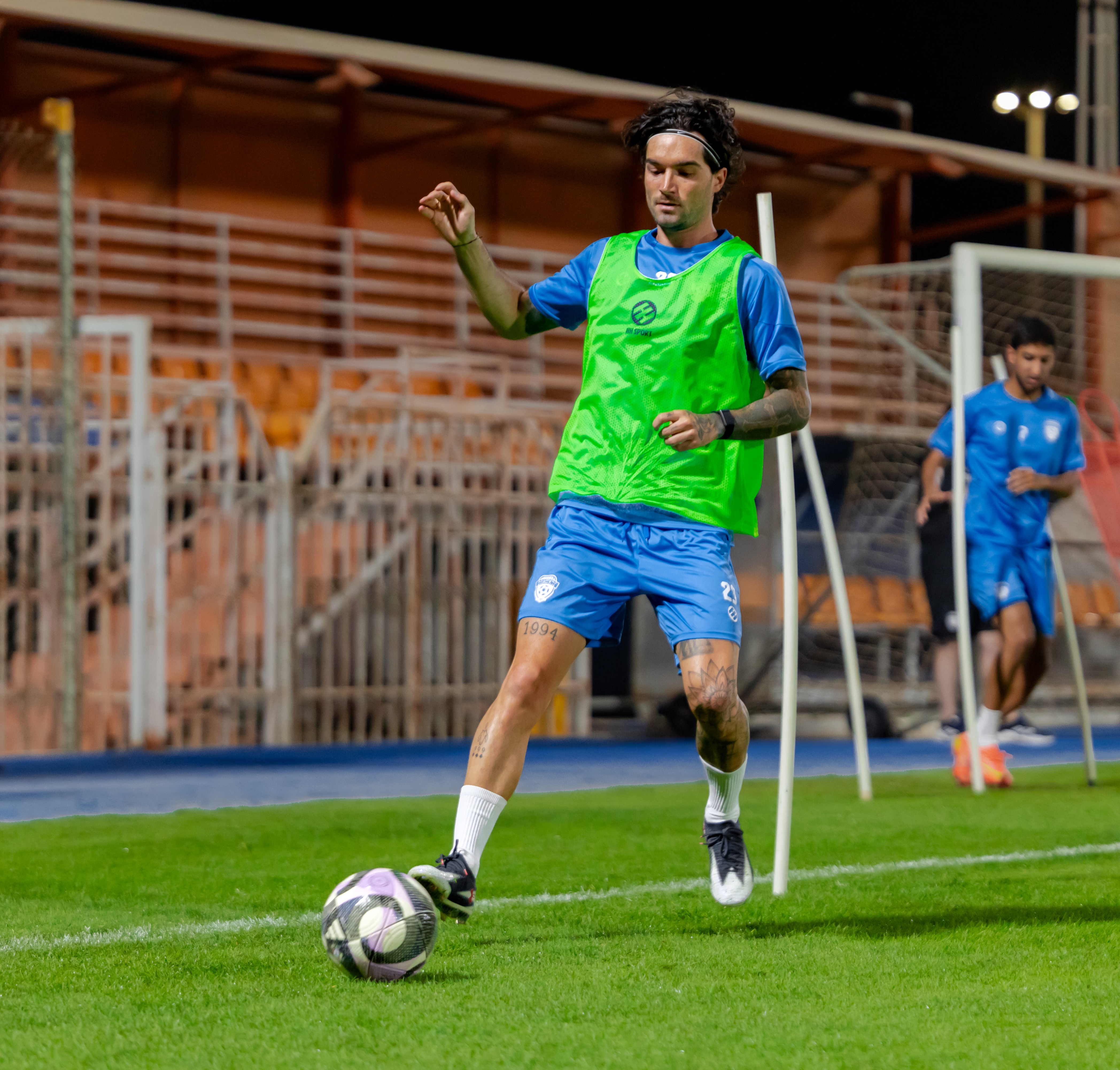 الفيحاء يواصل تدريباته اليومية في مقر النادي