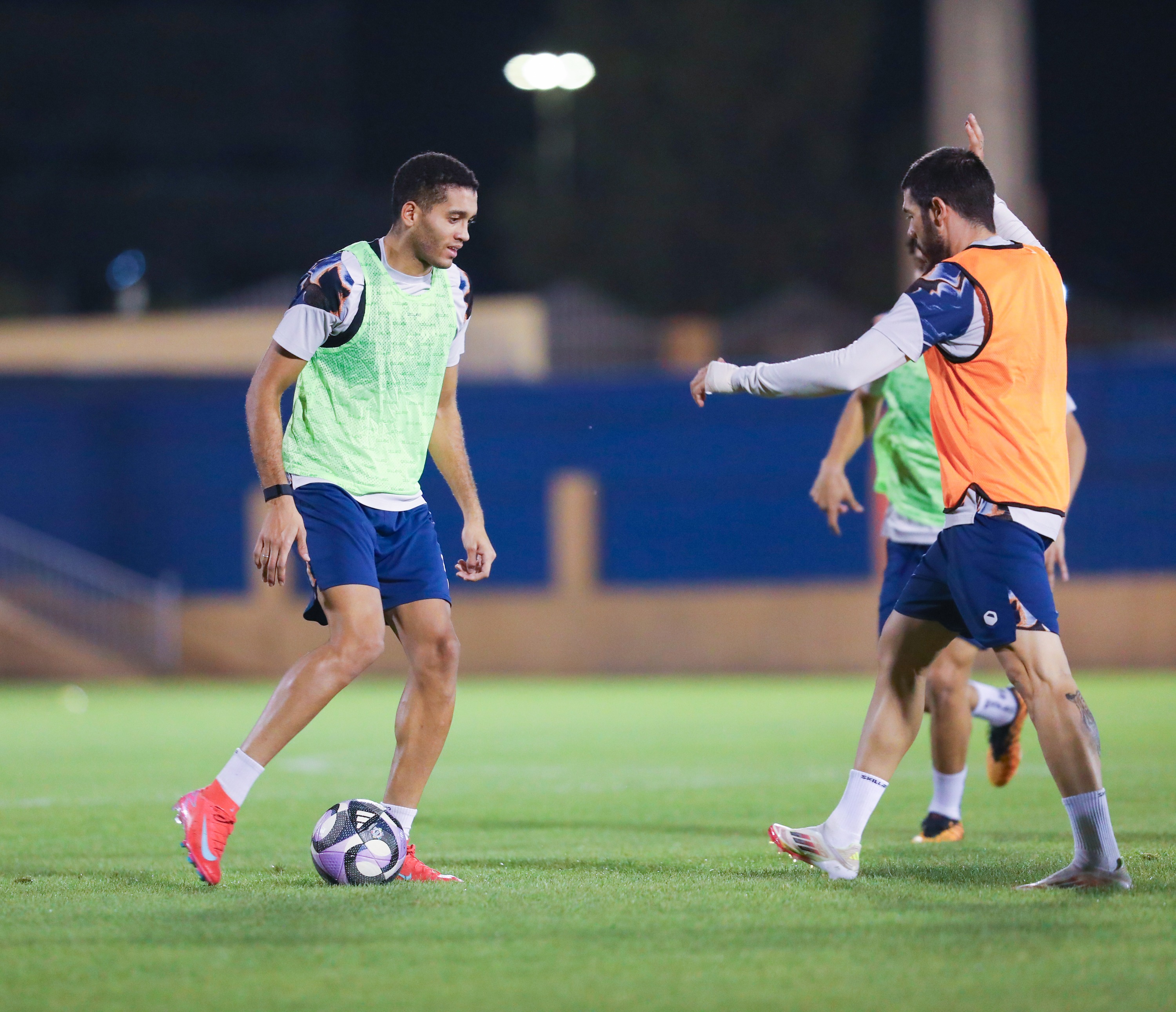 الفيحاء يواصل استعداداته لمواجهة الفتح ضمن الجولة 26 من دوري روشن السعودي