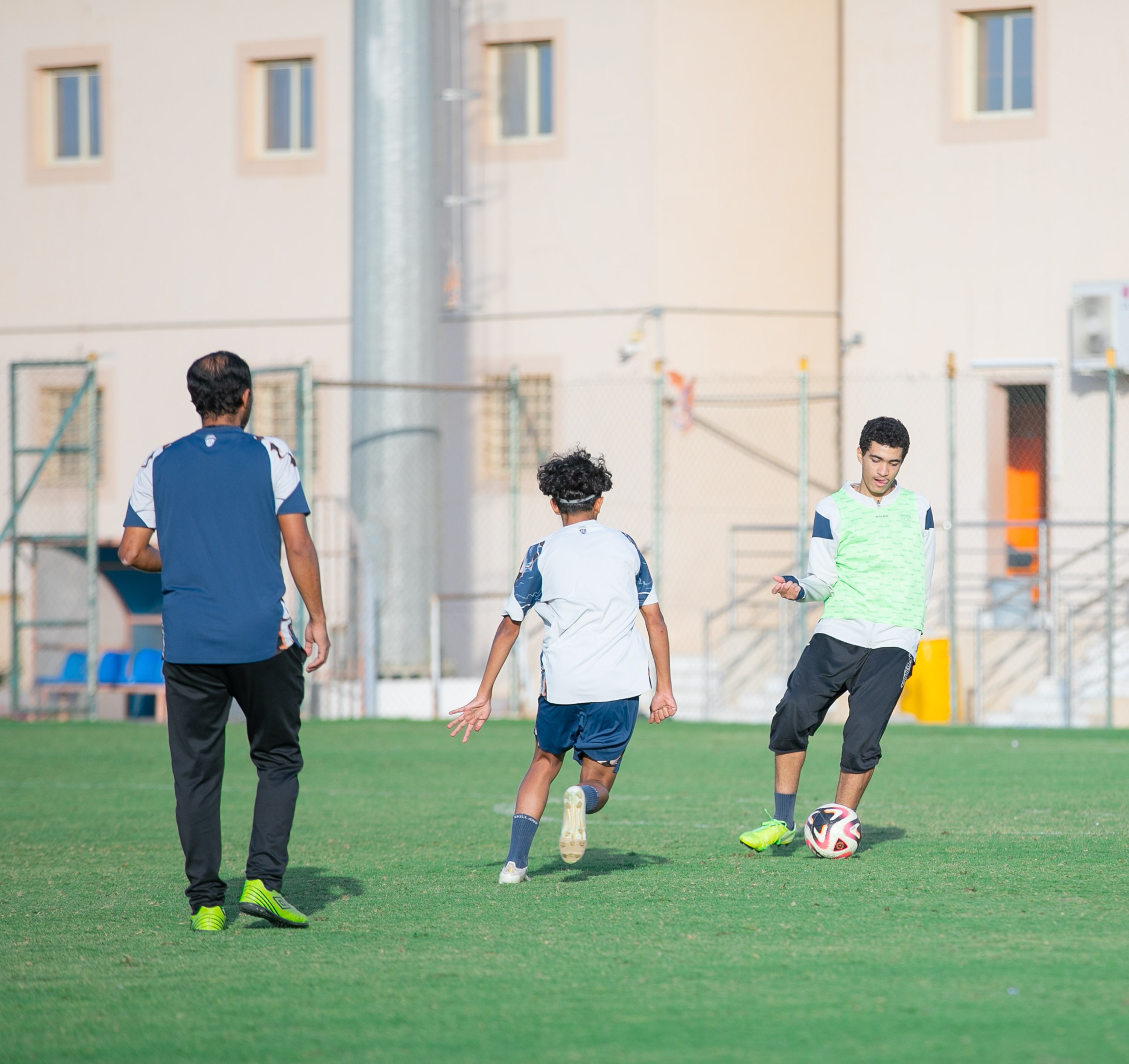 الفيحاء تحت 15 سنة يجري تمرينه الرئيس لمواجهة نظيره نادي الطائي