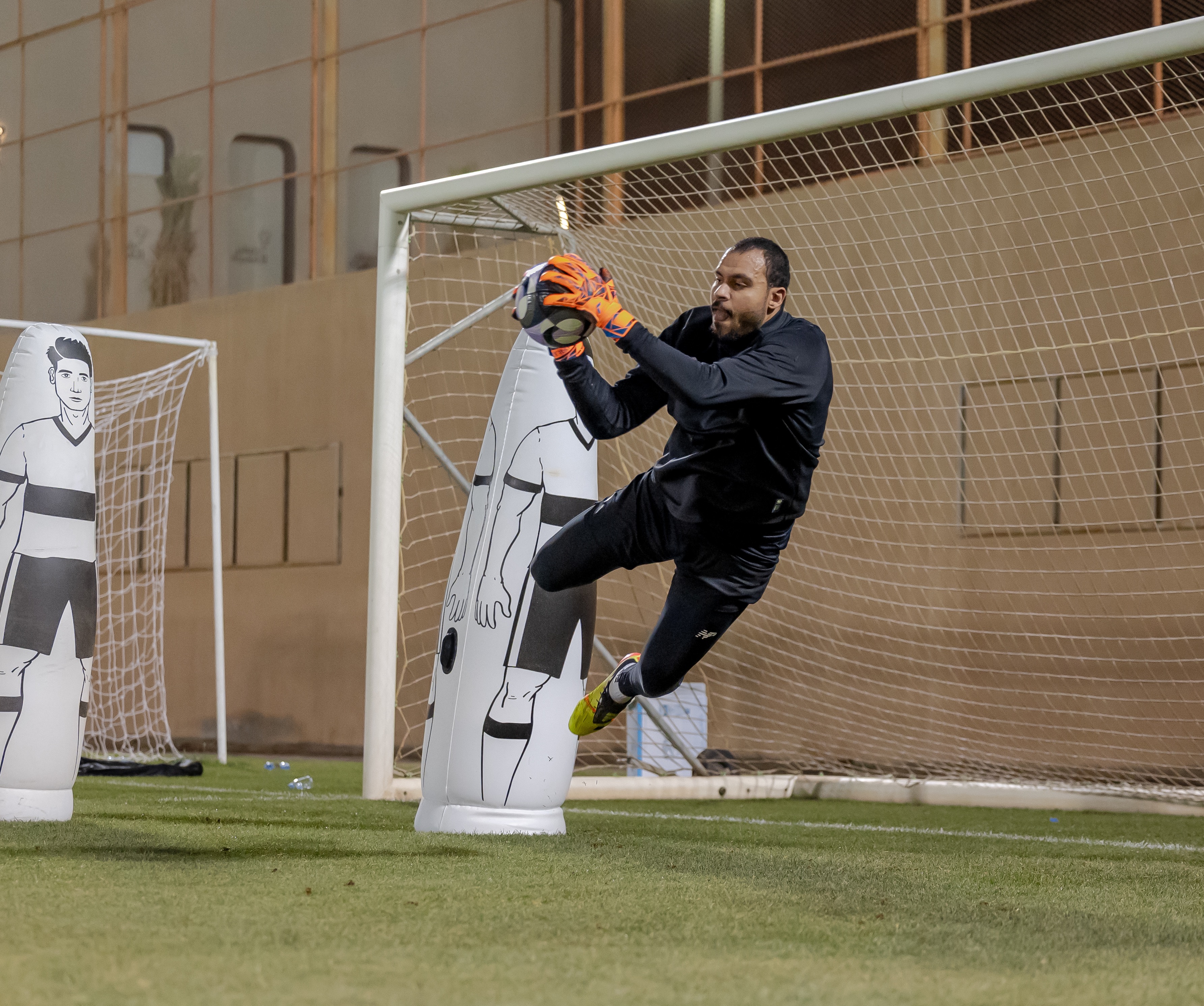 الفيحاء يواصل تحضيراته لمواجهة ضمك في الجولة الـ30 من دوري روشن السعودي