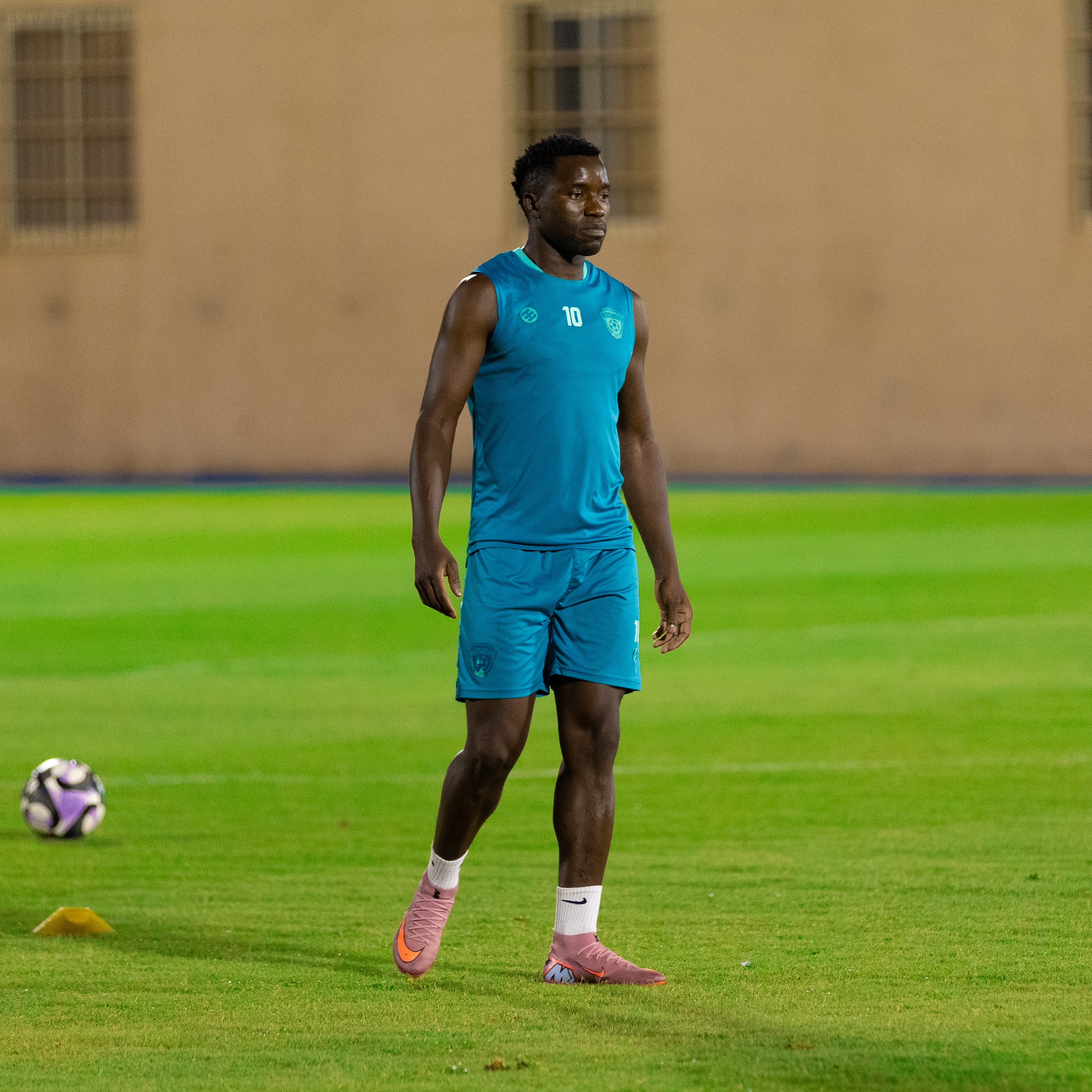 الفيحاء يواصل تحضيراته الميدانية لمواجهة الشباب