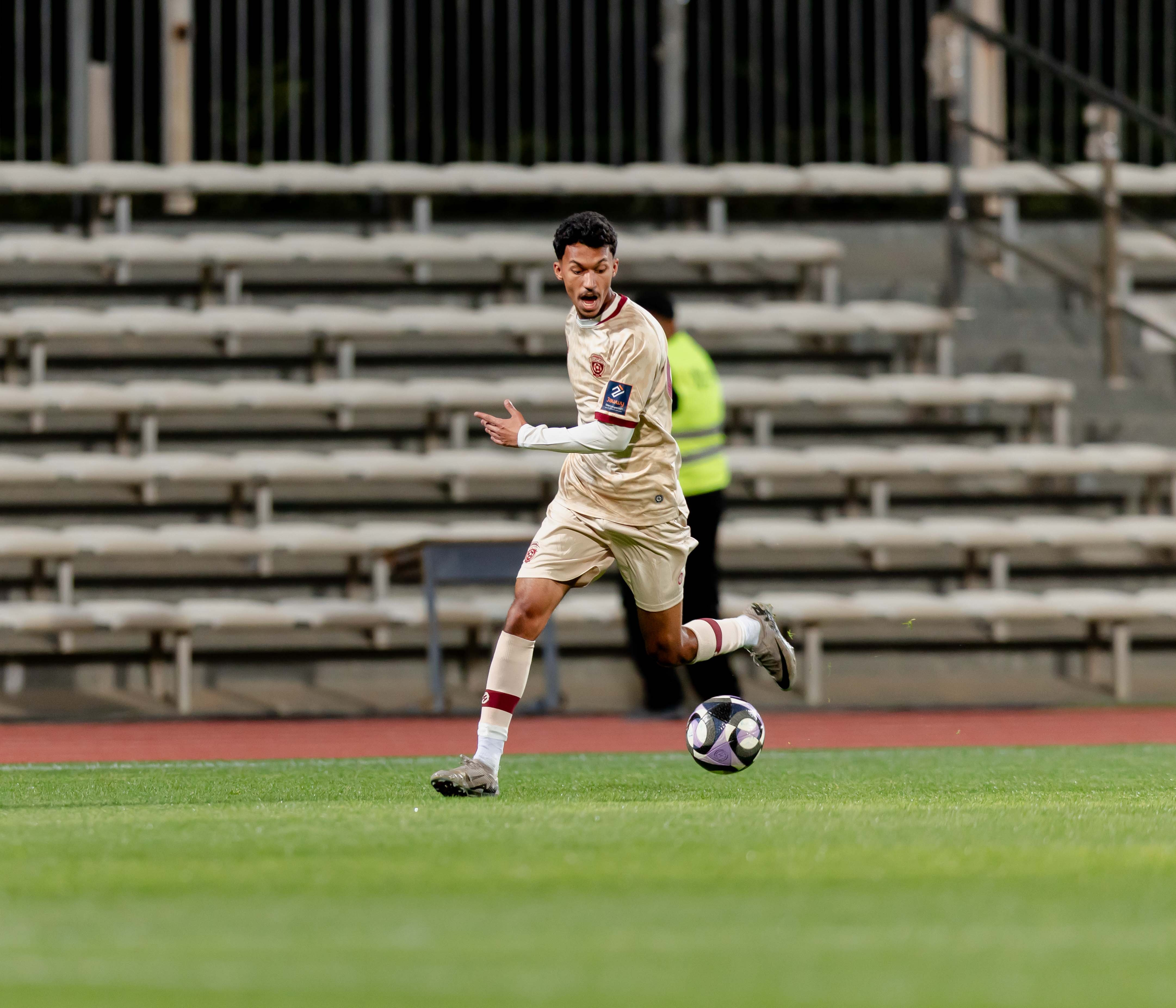 الفيحاء تحت 21 عامًا يخسر لقاء نظيره الهلال ضمن الجولة الثالثة عشر من دوري جوي للنخبة U21 .