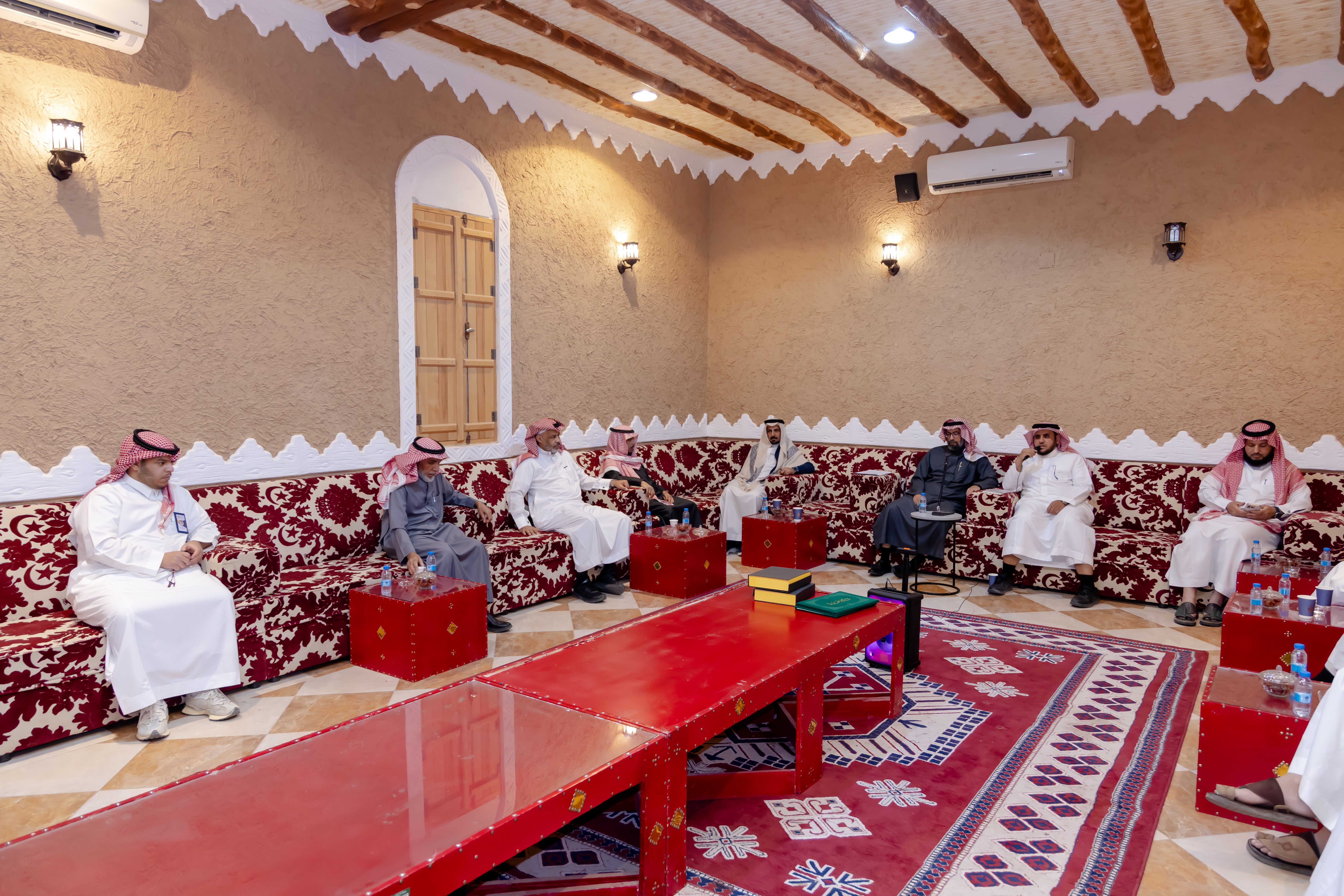 الفيحاء يستضيف محاضرة أدبية بمناسبة يوم التأسيس