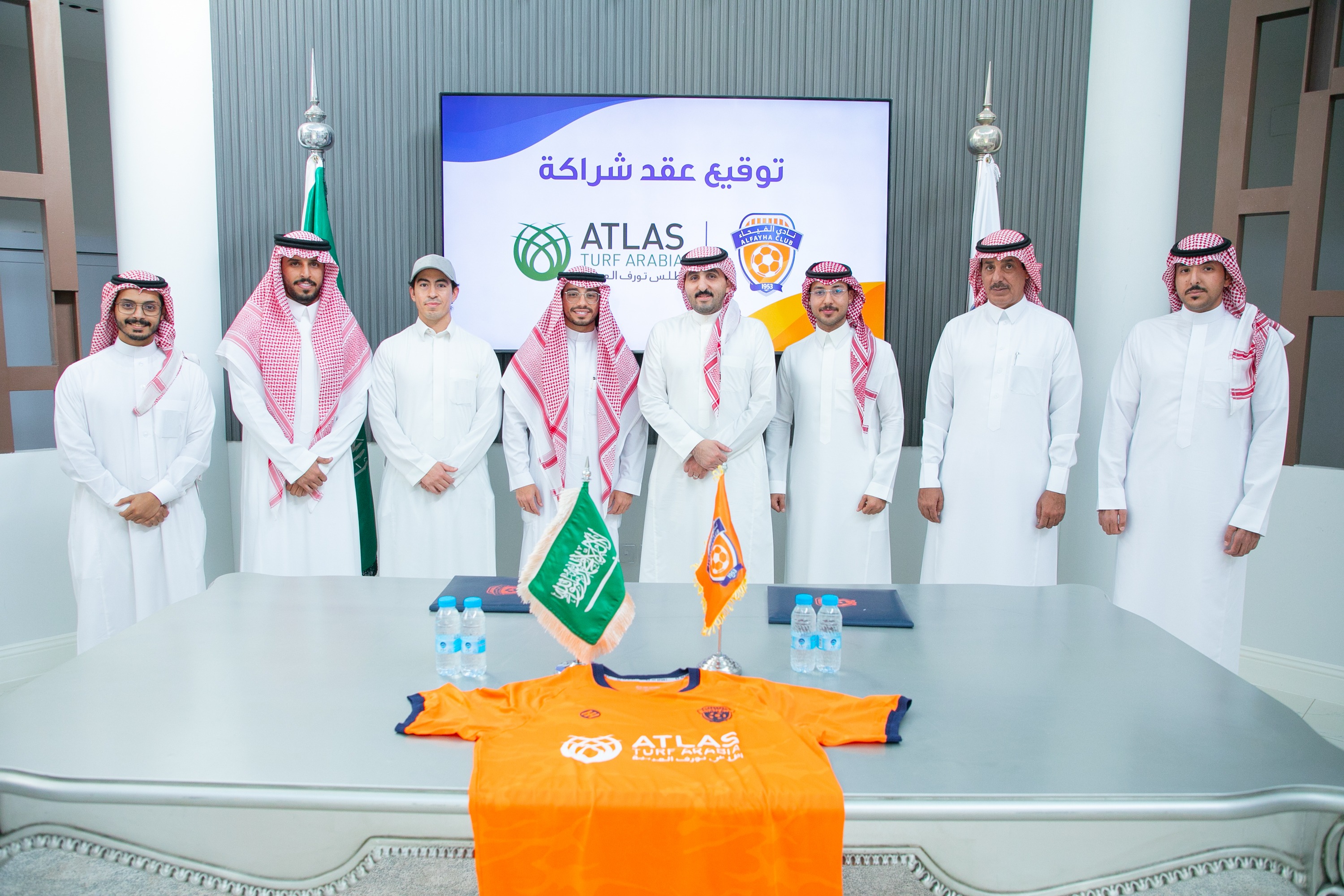 نادي الفيحاء يوقع عقد رعاية مع شركة أطلس تورف العربية