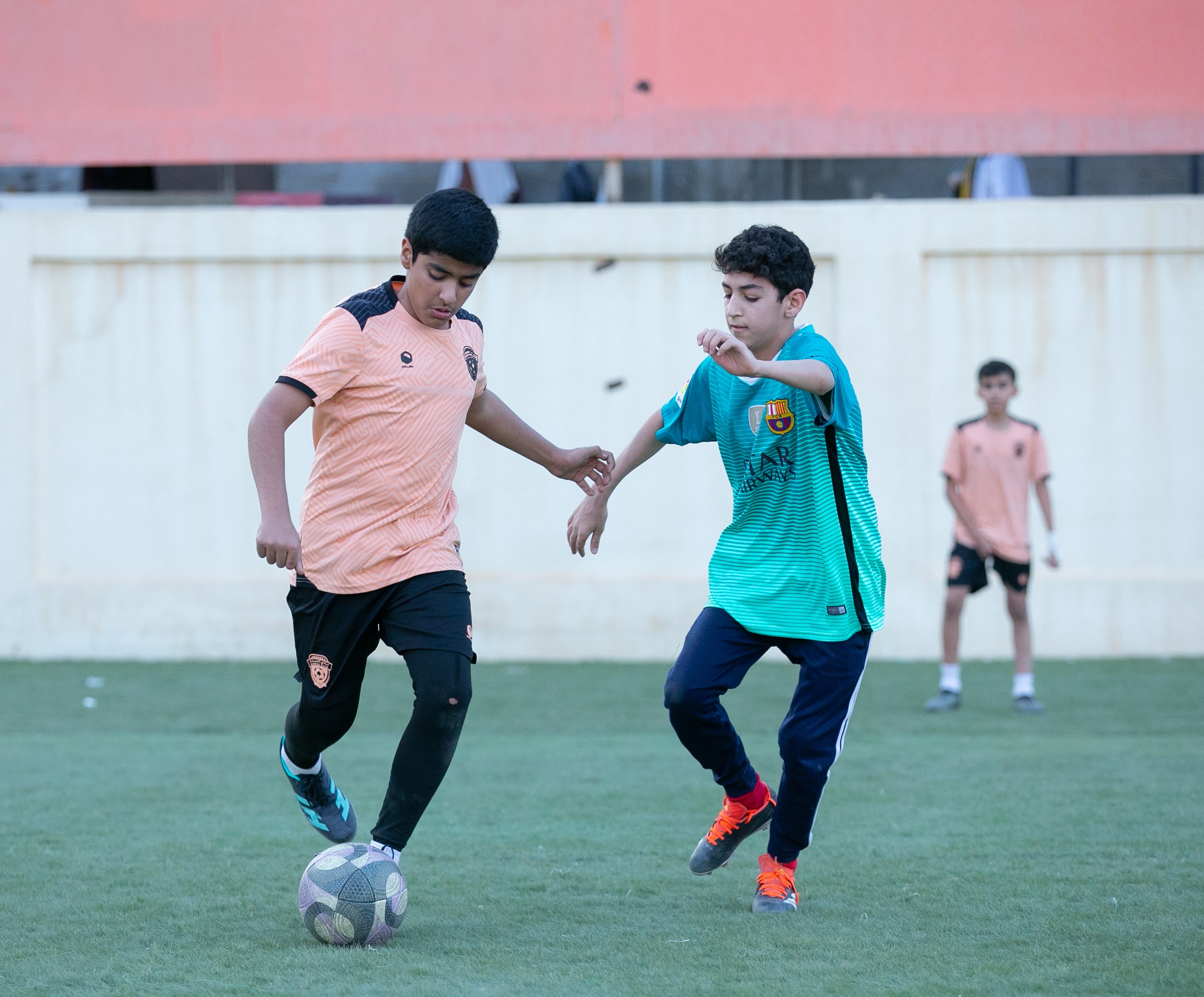 أكاديمية الفيحاء تواصل تدريباتها اليومية