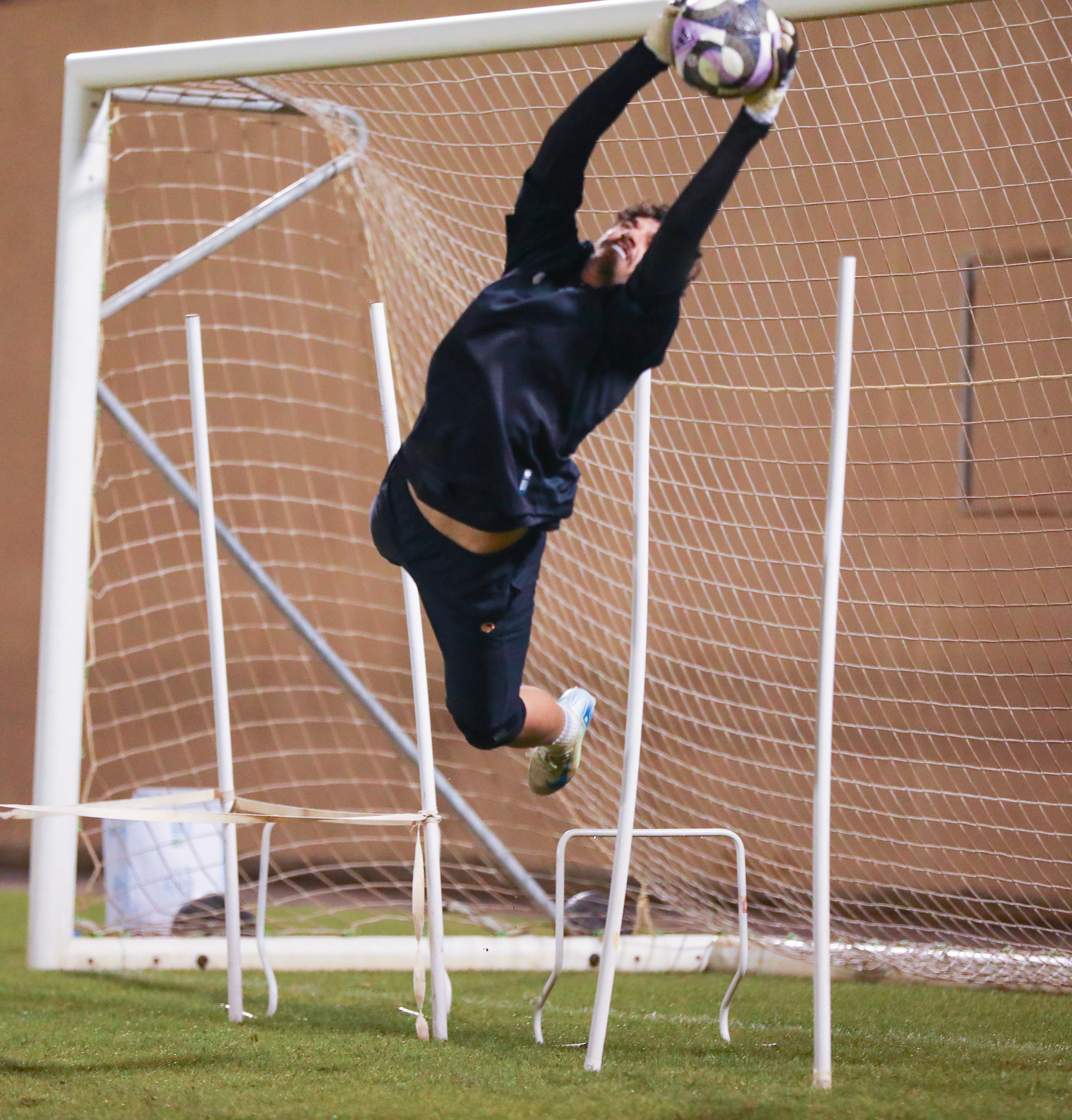 الفيحاء يواصل استعداداته لمواجهة الفتح ضمن الجولة 26 من دوري روشن السعودي