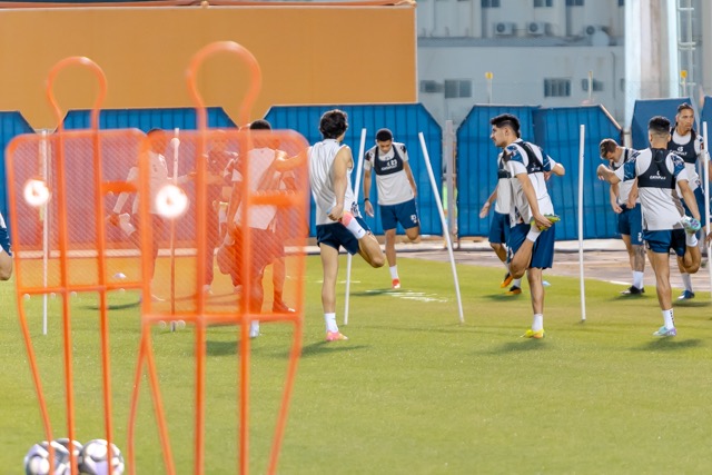 الفيحاء يواصل استعداداته لمواجهة الفتح بحصة تدريبية تكتيكية