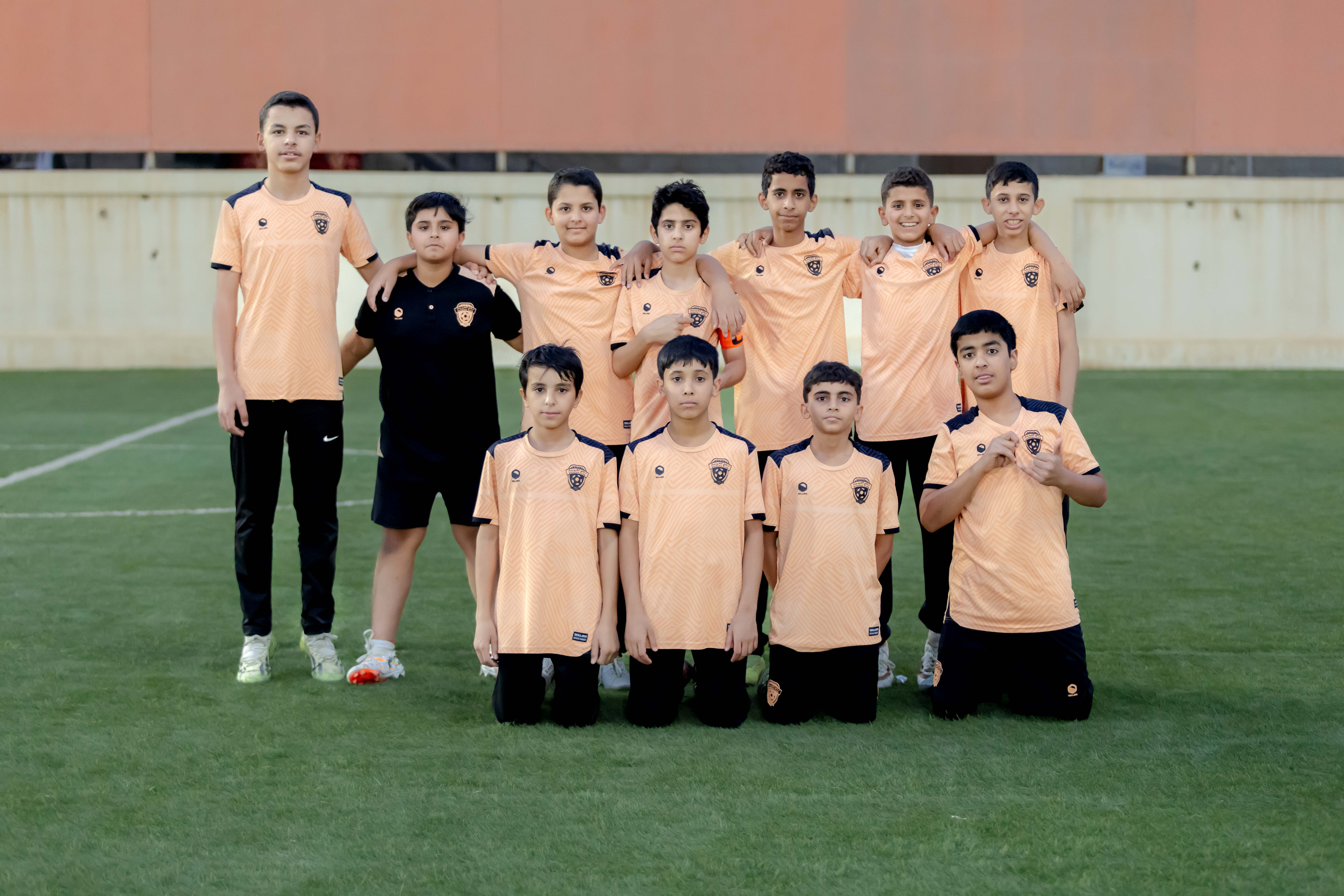 اكاديمية الفيحاء تقيم مناورة ودية