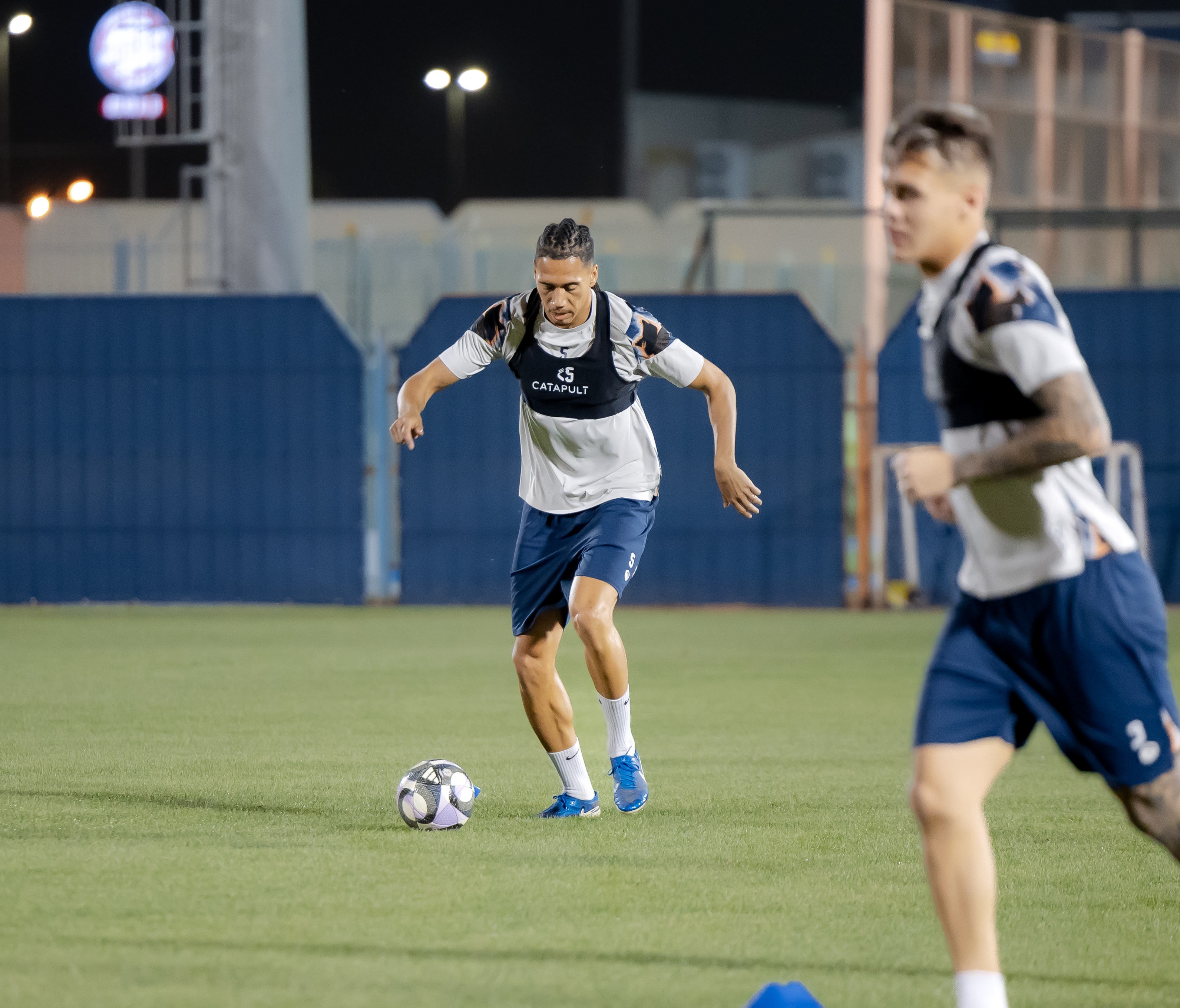 الفيحاء يختتم استعداداته لمواجهة الفتح غداً الأحد في المجمعة