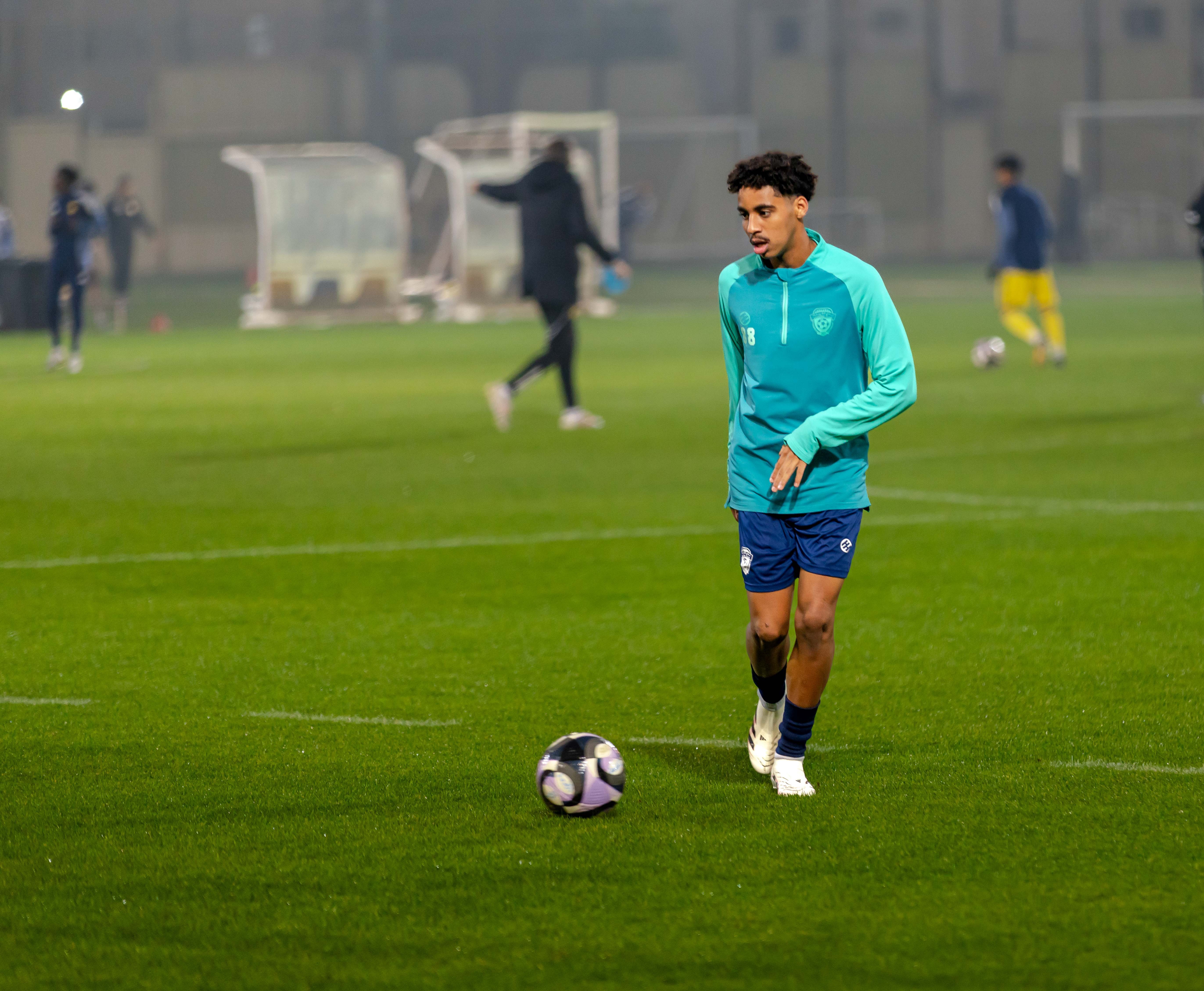 الفيحاء تحت 21 عامًا يتعادل مع نظيره النصر ضمن الجولة العاشرة من دوري جوي للنخبة U21 .