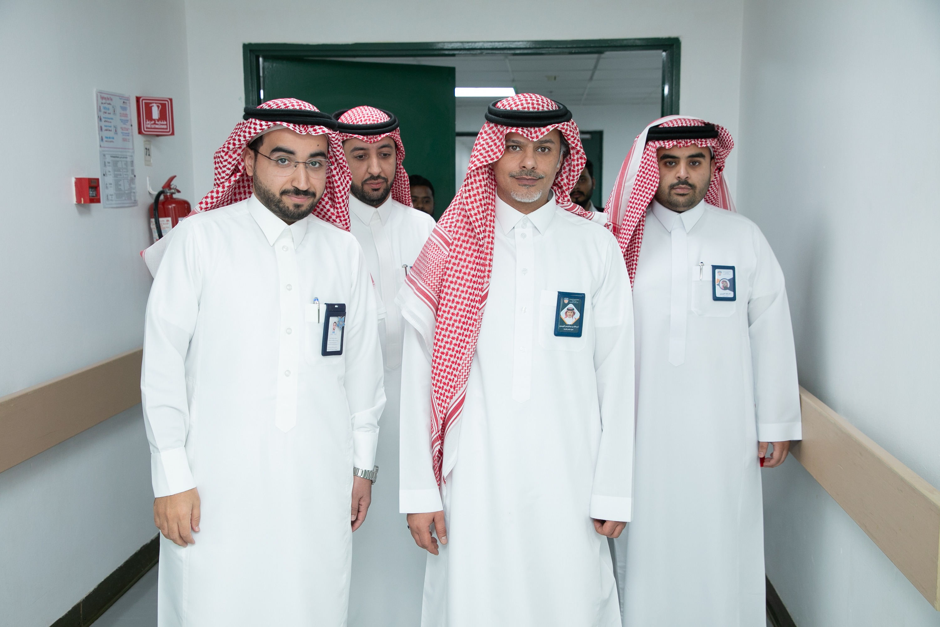 الفيحاء يعايد المرضى والكادر الطبي بمستشفى الملك خالد بالمجمعة