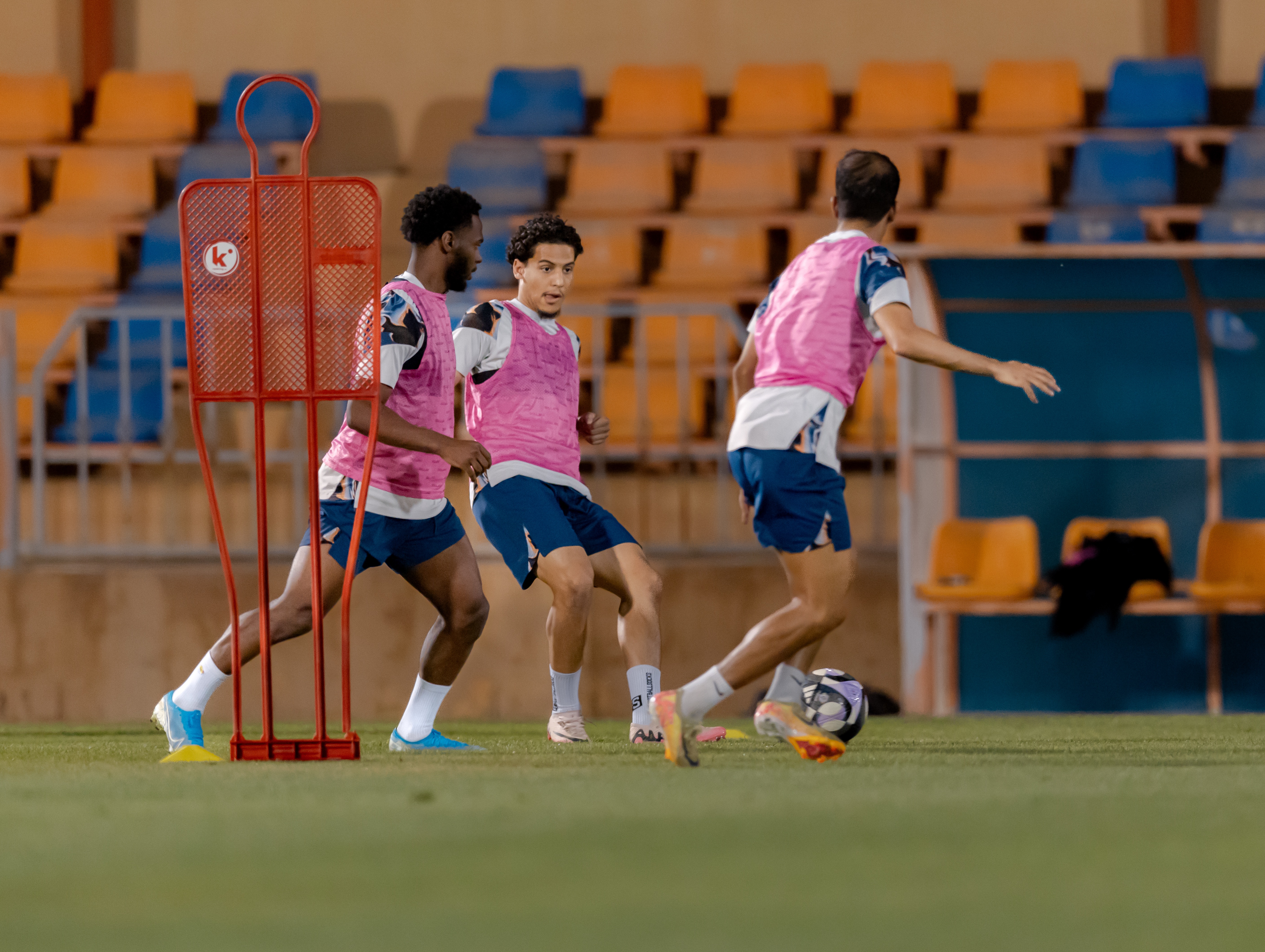 الفيحاء يجري مرانه الرئيس استعداداً لمواجهة الأخدود