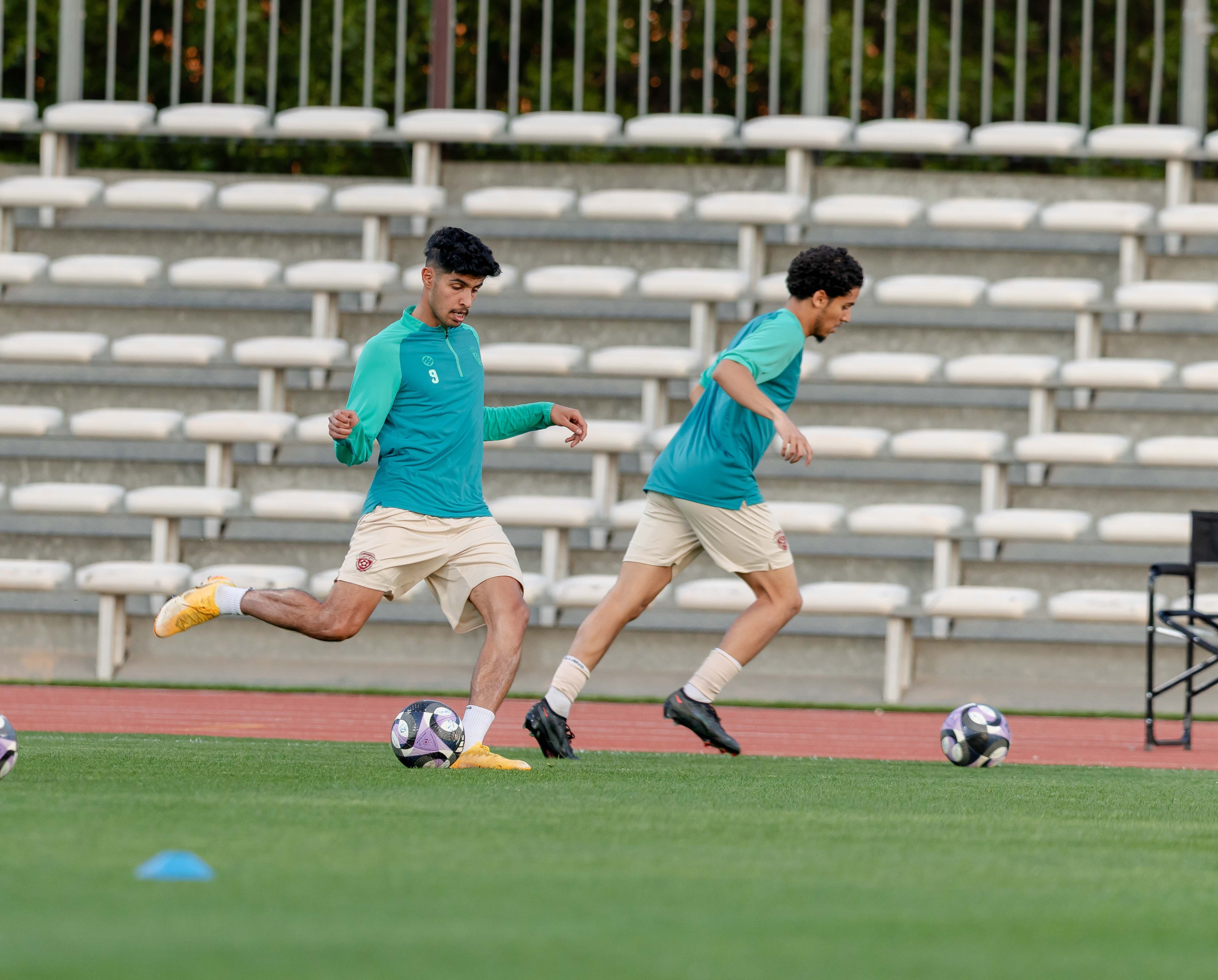 الفيحاء تحت 21 عامًا يخسر لقاء نظيره الهلال ضمن الجولة الثالثة عشر من دوري جوي للنخبة U21 .