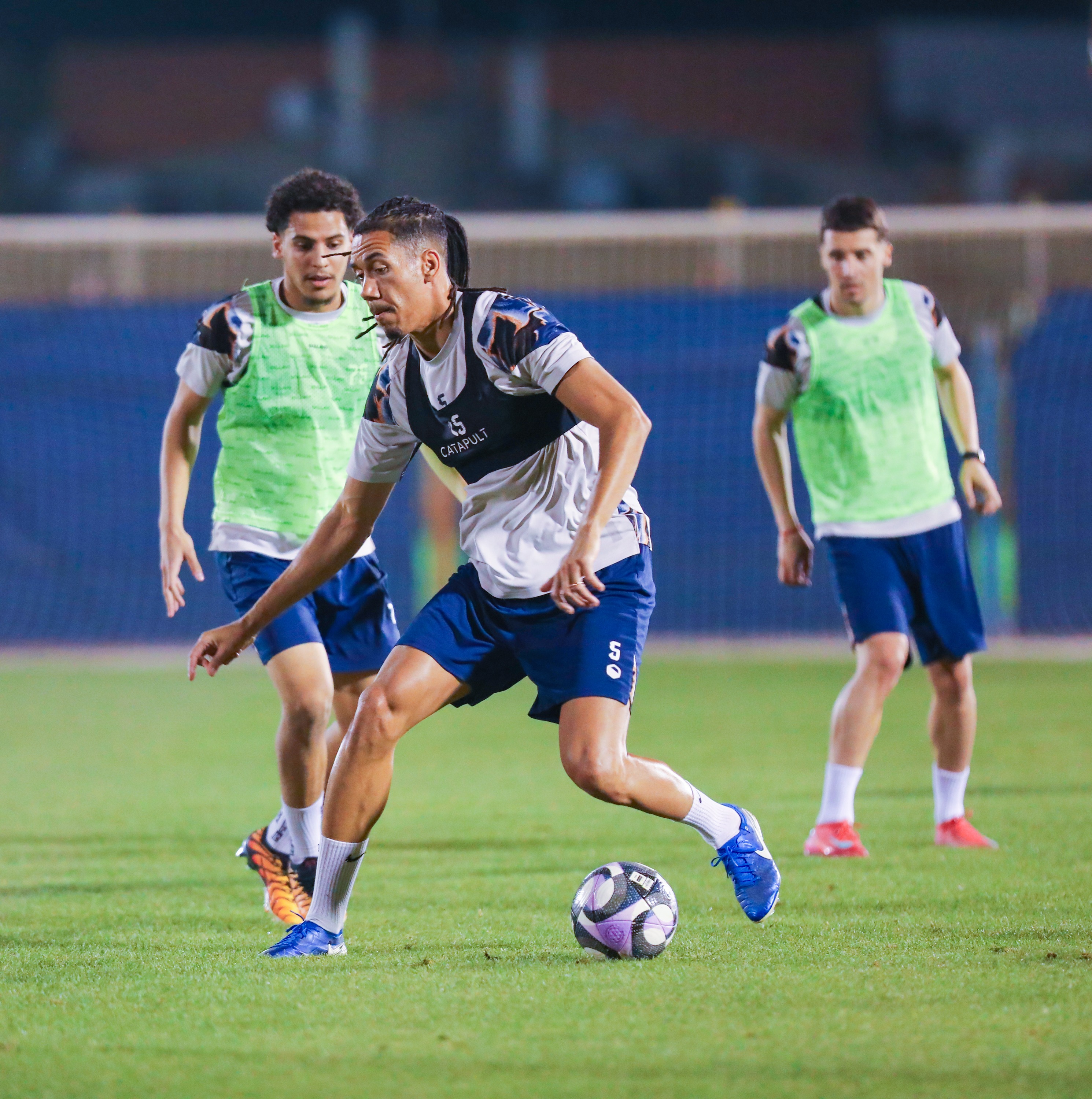 الفيحاء يستأنف تدريباته ويقيم حفل معايدة لمنسوبي الفريق الأول لكرك القدم