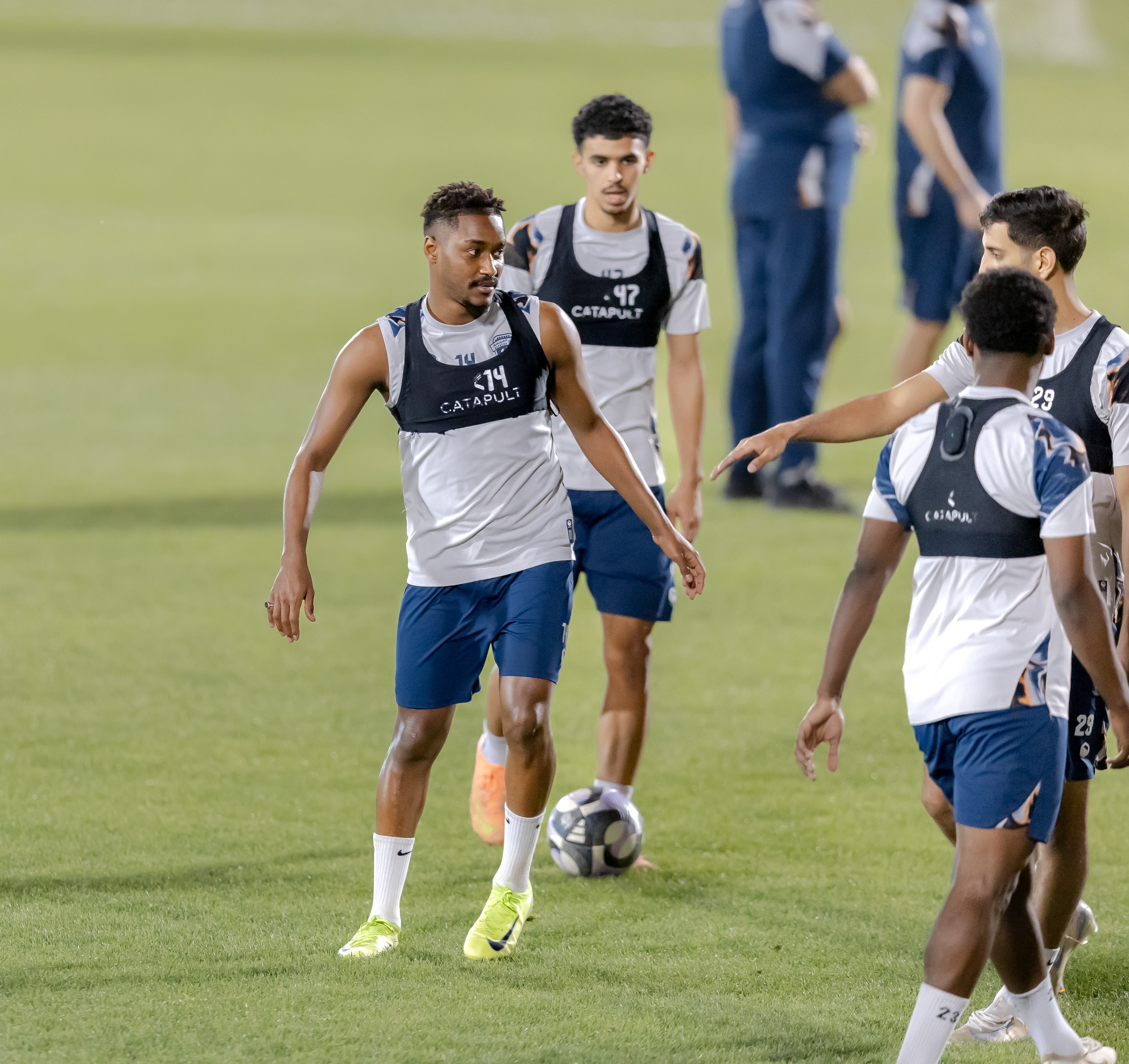 الفيحاء يختتم استعداداته لمواجهة الفتح غداً الأحد في المجمعة