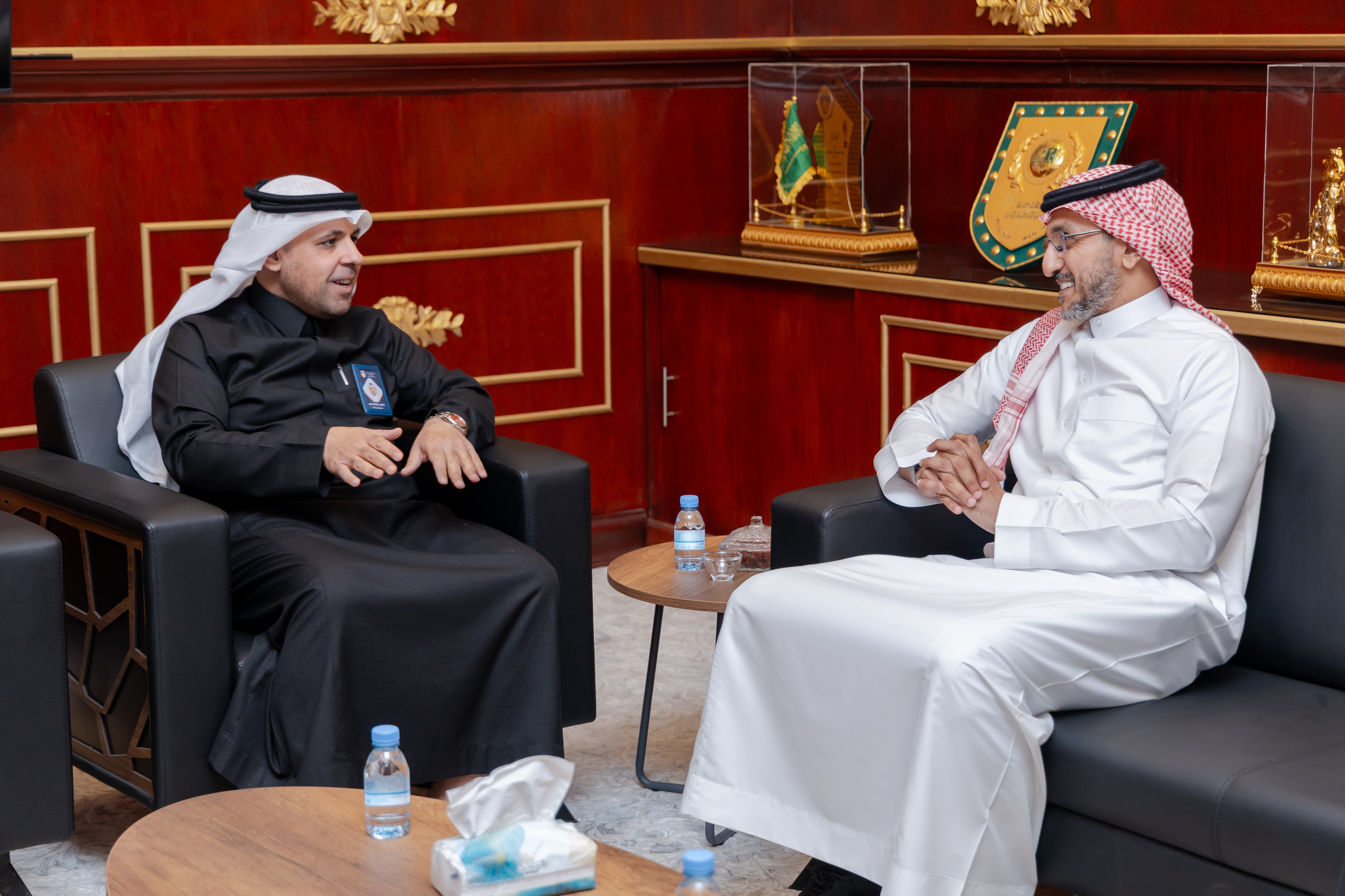 أمين عام الاتحاد السعودي لكرة القدم الأستاذ إبراهيم القاسم يزور نادي الفيحاء