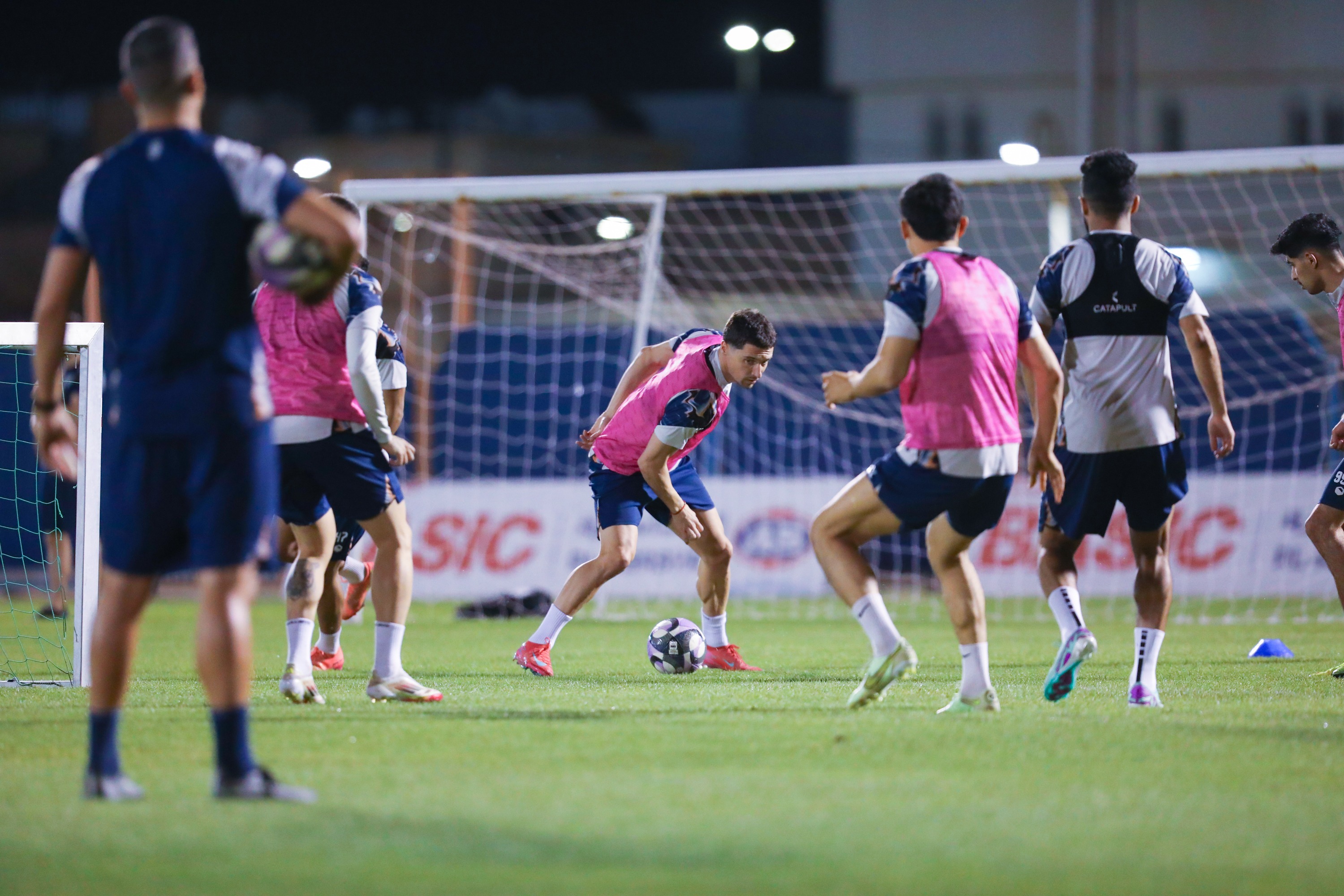 الفيحاء يواصل استعداداته لمواجهة الفتح ضمن الجولة 26 من دوري روشن السعودي