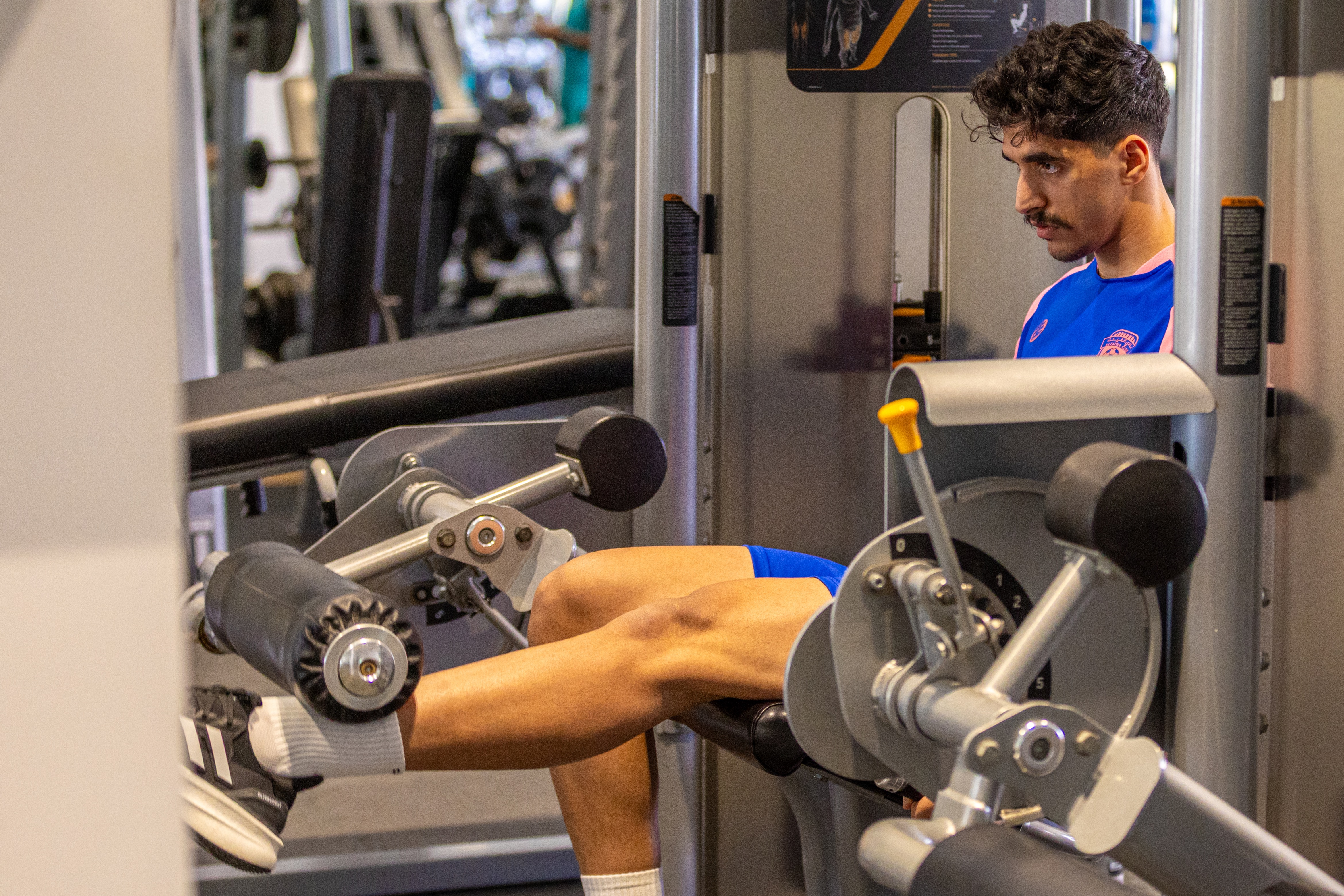 الفيحاء يواصل برنامج معسكره التحضيري بحصة صباحية في العين