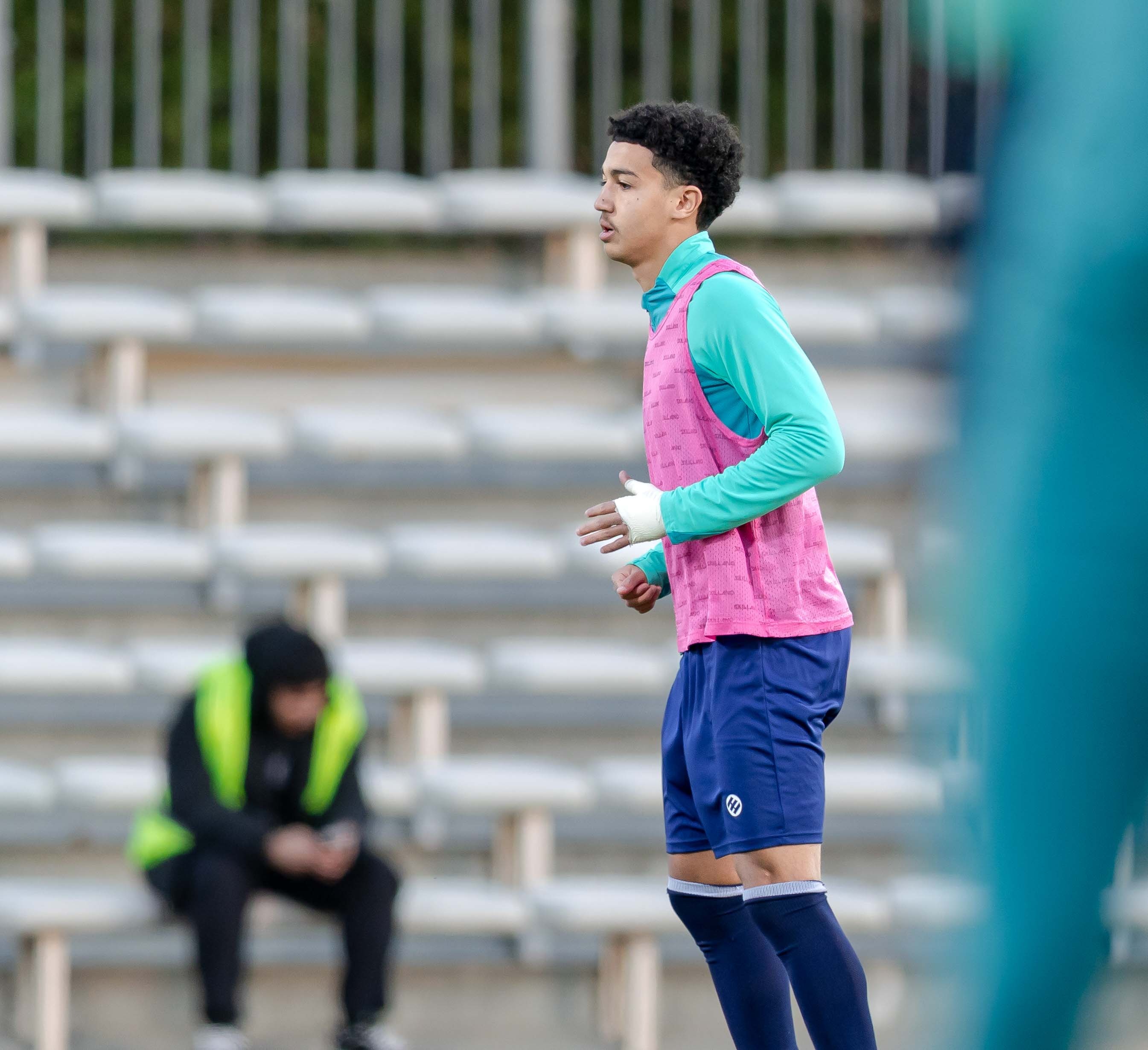 الفيحاء تحت 21 عامًا يخسر لقاء نظيره الاخدود ضمن الجولة الحادية عشر من دوري جوي للنخبة U21 .