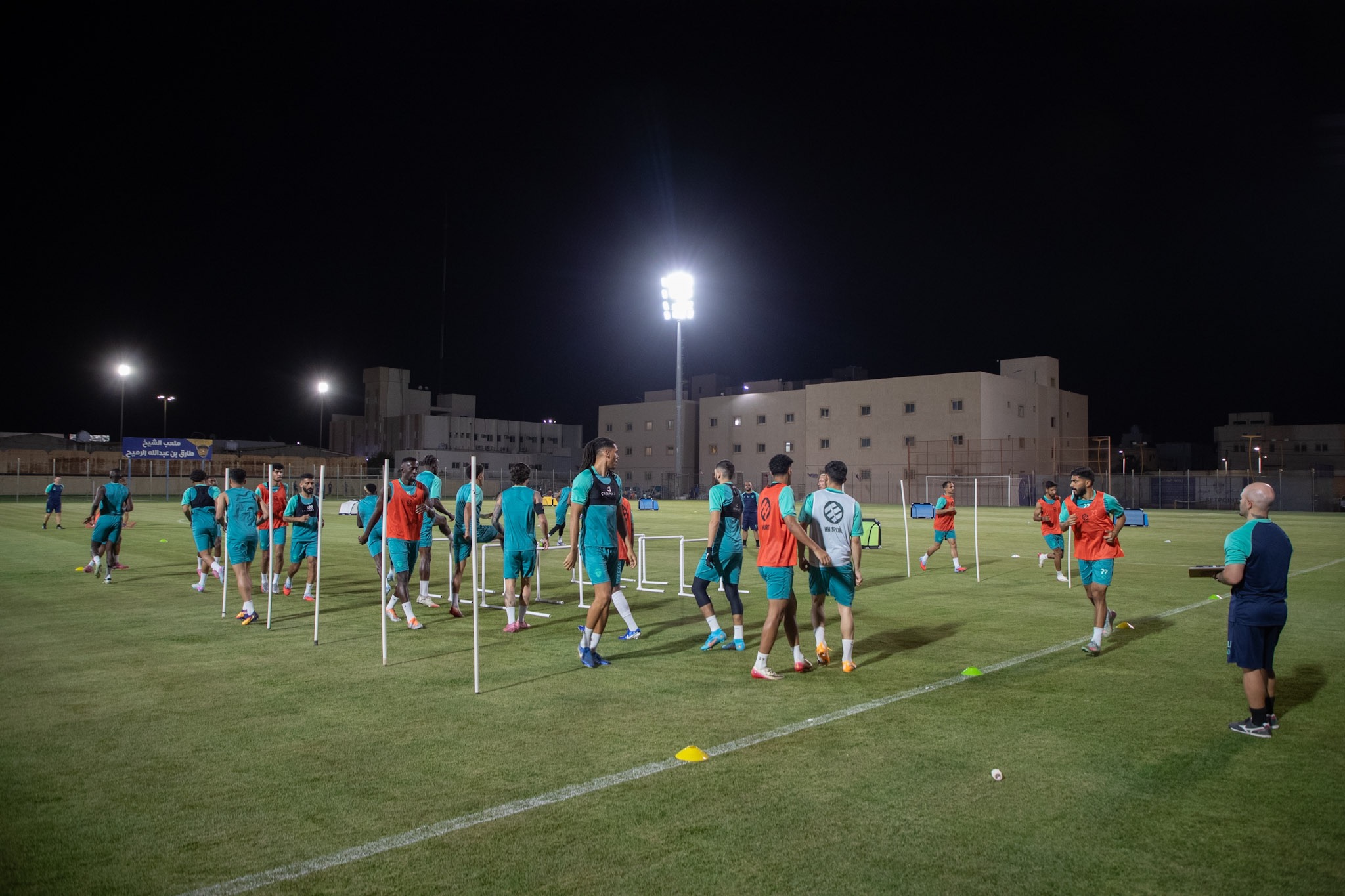 الفيحاء يواصل تحضيراته لمواجهة الفتح في افتتاح دوري روشن السعودي