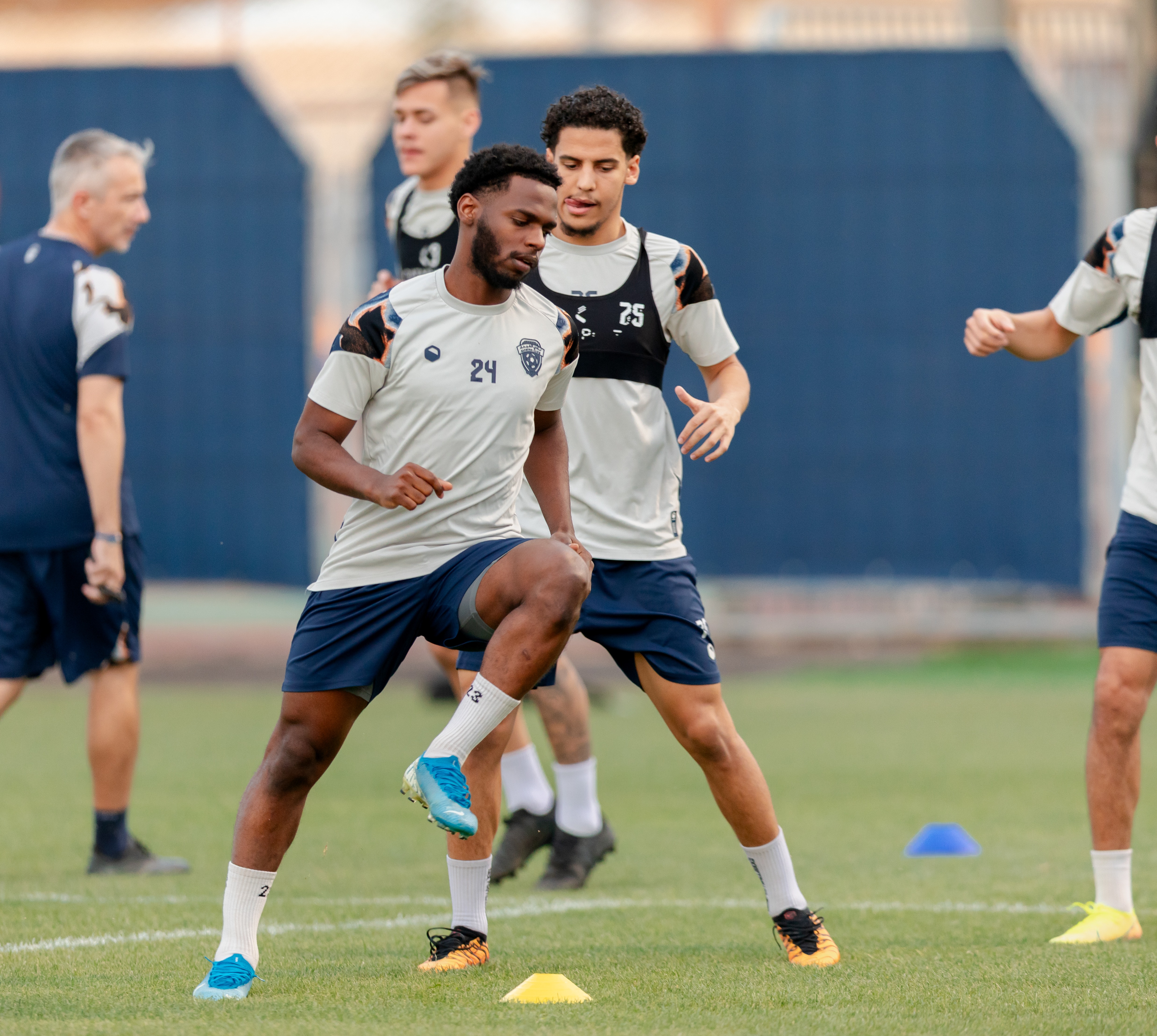 الفيحاء يجري تمرينه الرئيس استعدادًا لمواجهة الفتح في دوري روشن السعودي