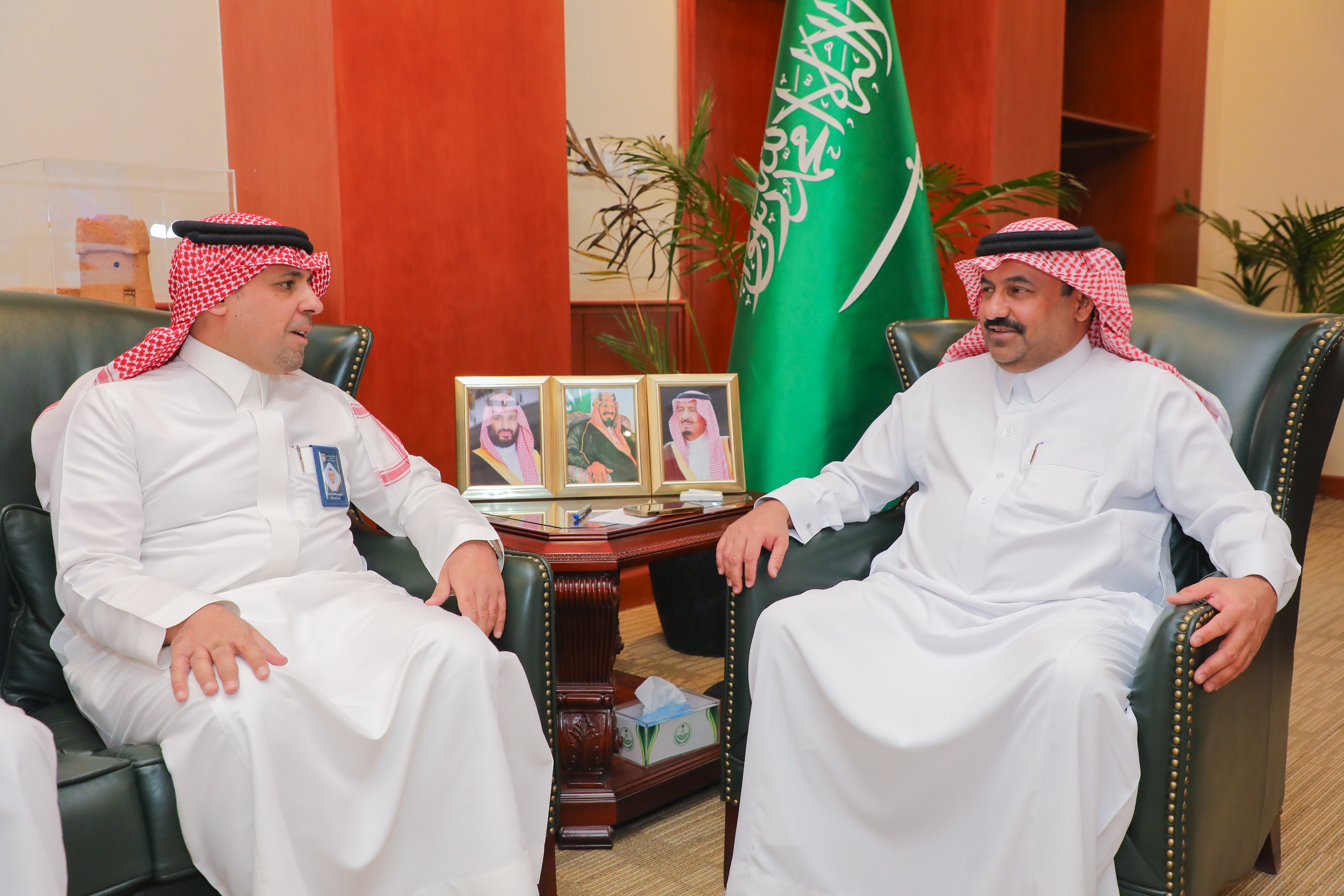 محافظ المجمعة يستقبل رئيس وأعضاء مجلس إدارة نادي الفيحاء