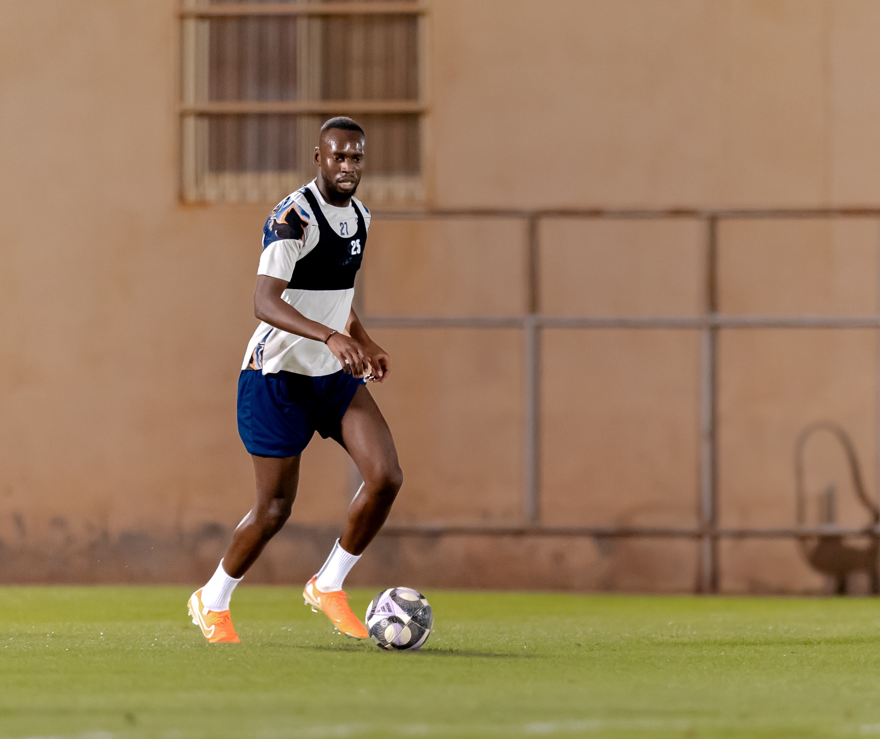 الفيحاء يواصل تدريباته اليومية استعداداً لمواجهة الإتحاد