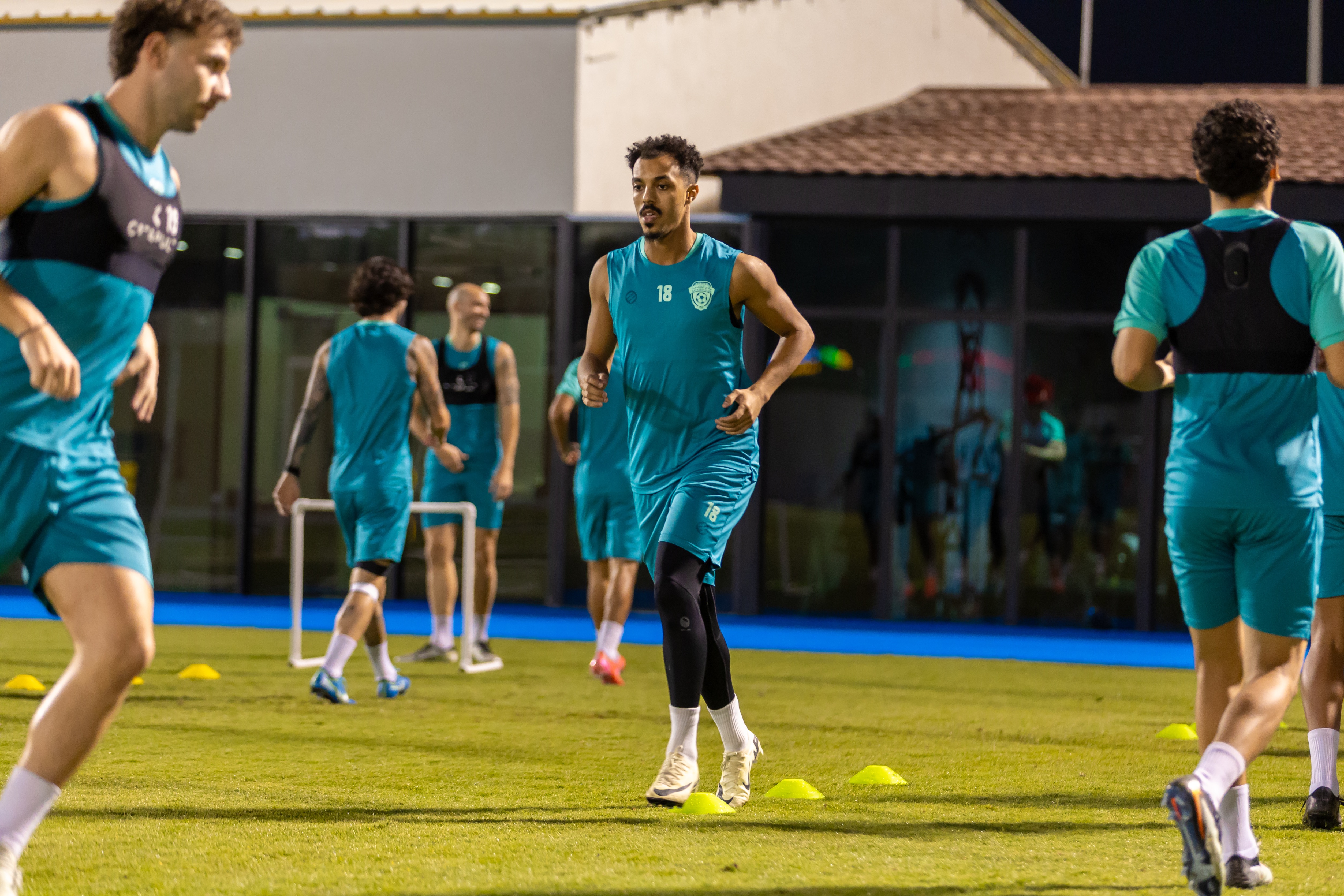 الفيحاء يواصل تحضيراته بحصة تكتيكية استعدادًا لمواجهة النصر