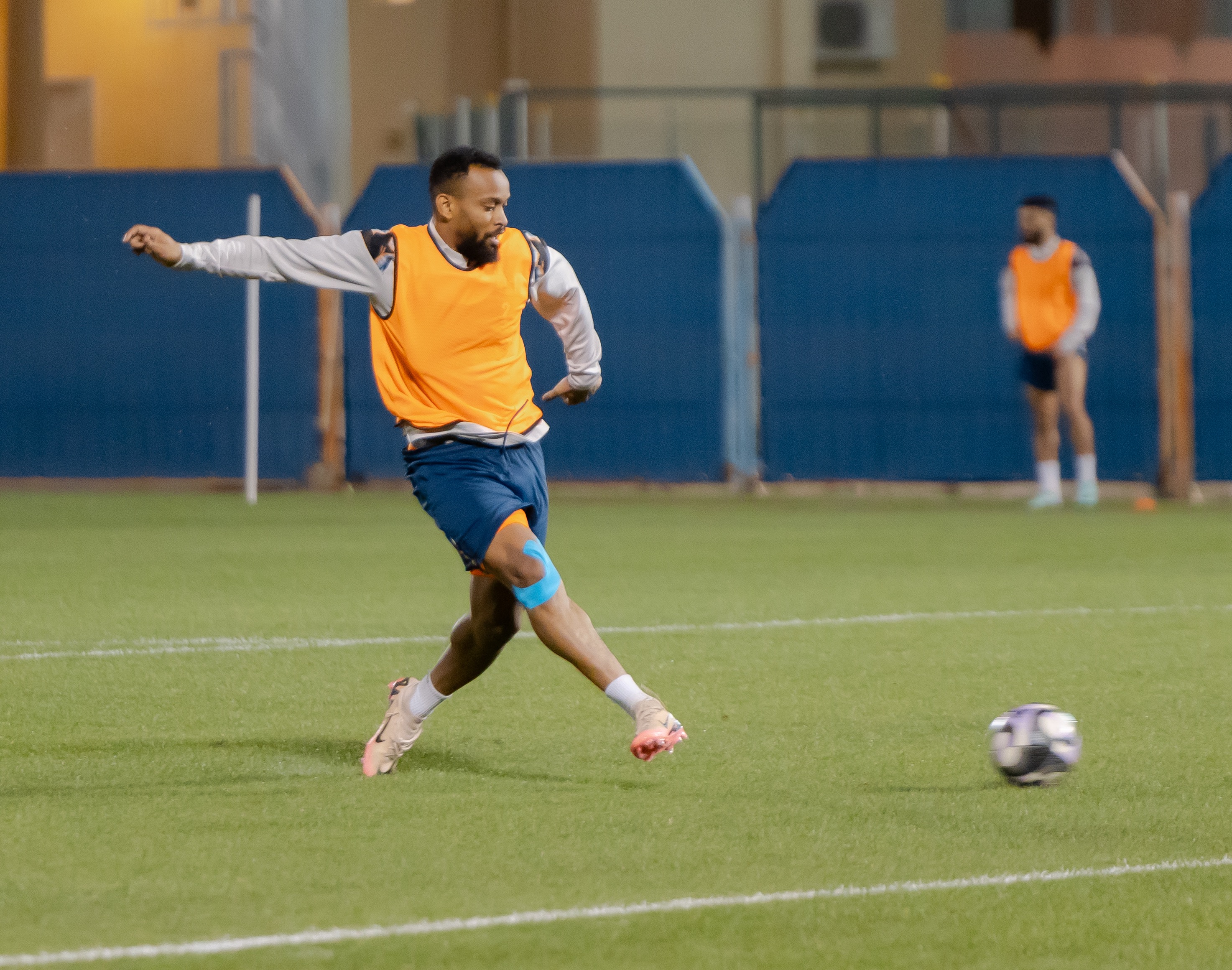 الفيحاء يستأنف تدريباته على ملعب معالي الشيخ عبدالعزيز التويجري