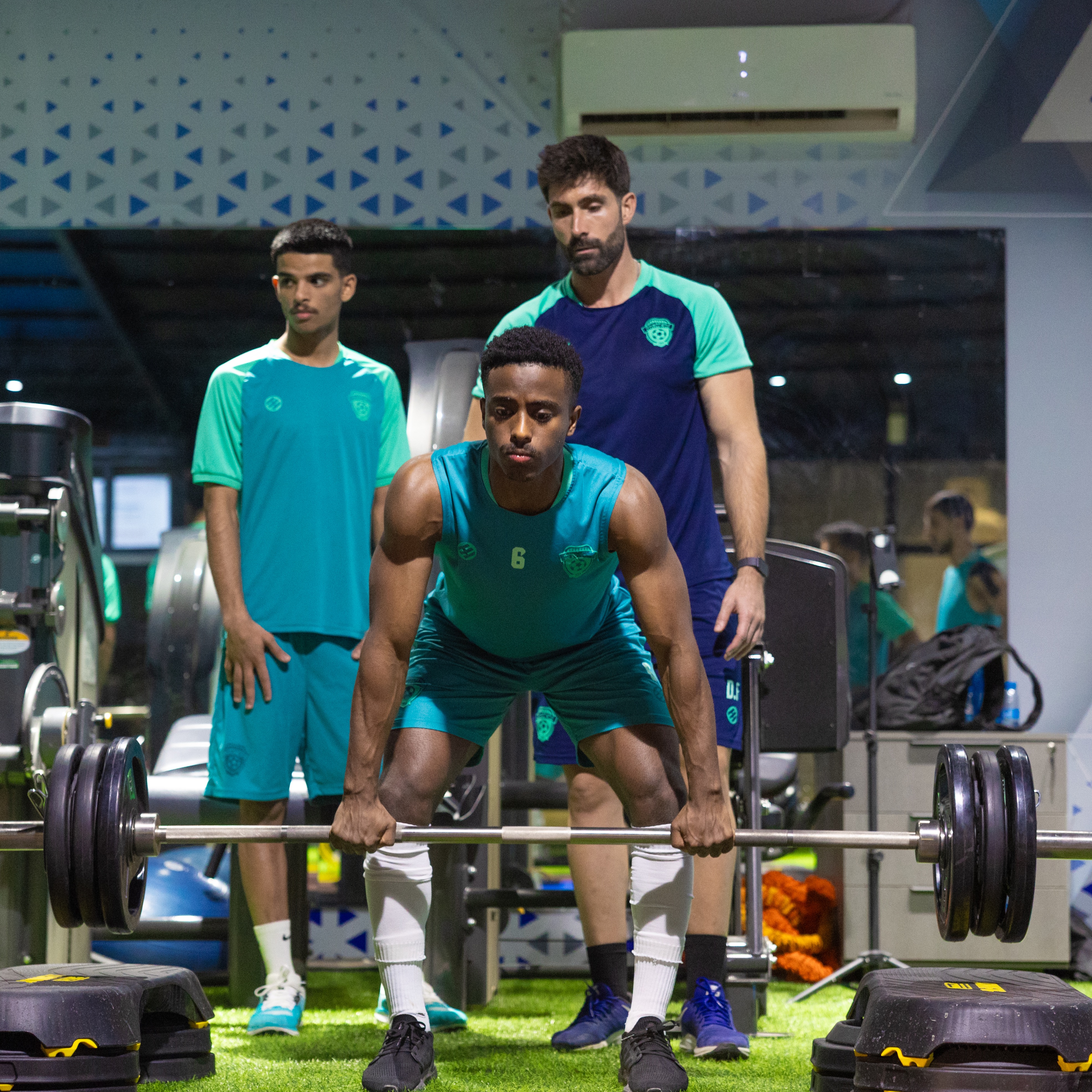 الفيحاء يواصل استعداداته الميدانية بحصة مسائية