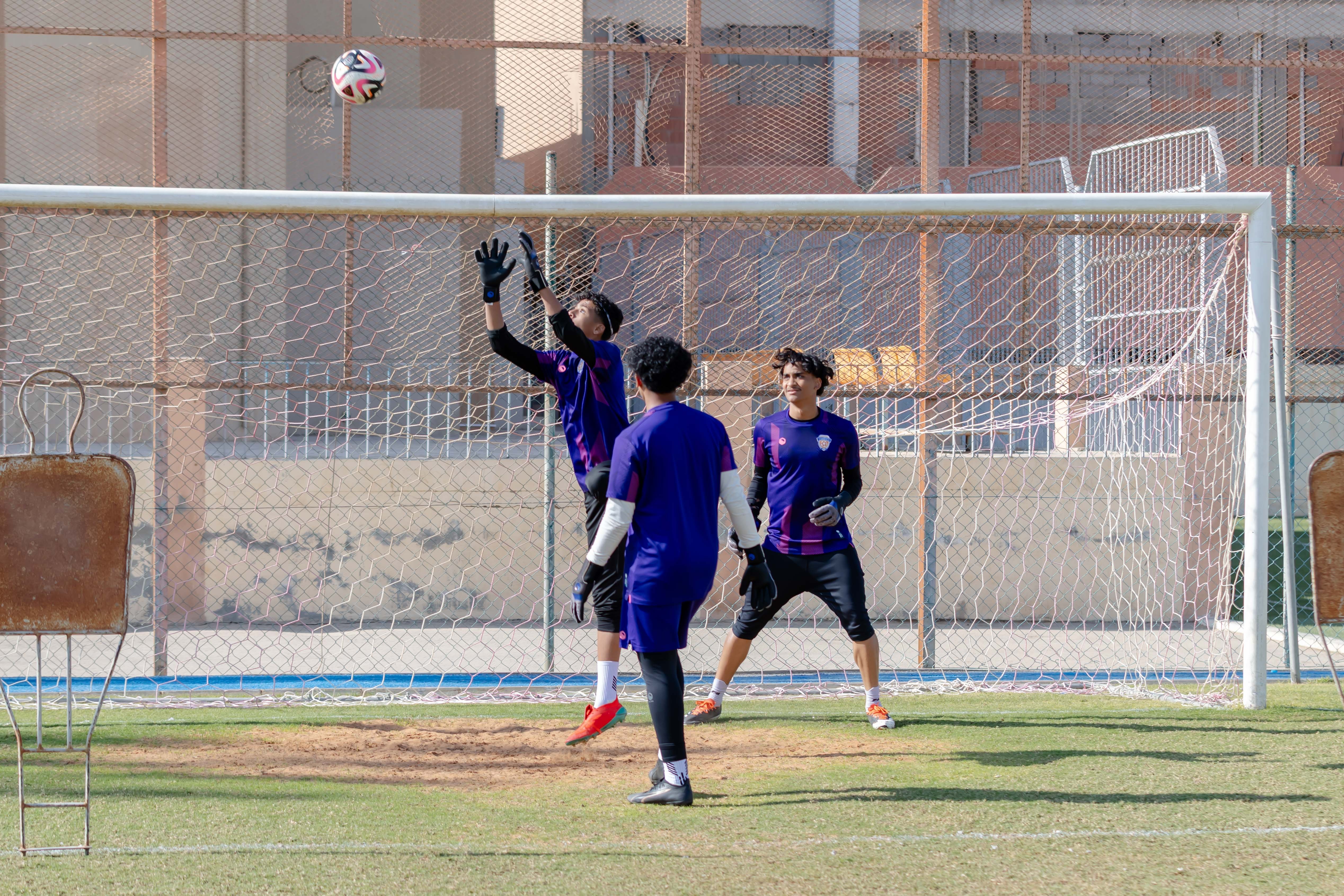 الفيحاء تحت 17 سنة يجري تمرينه الرئيس لمواجهة نظيره نادي القنفذة