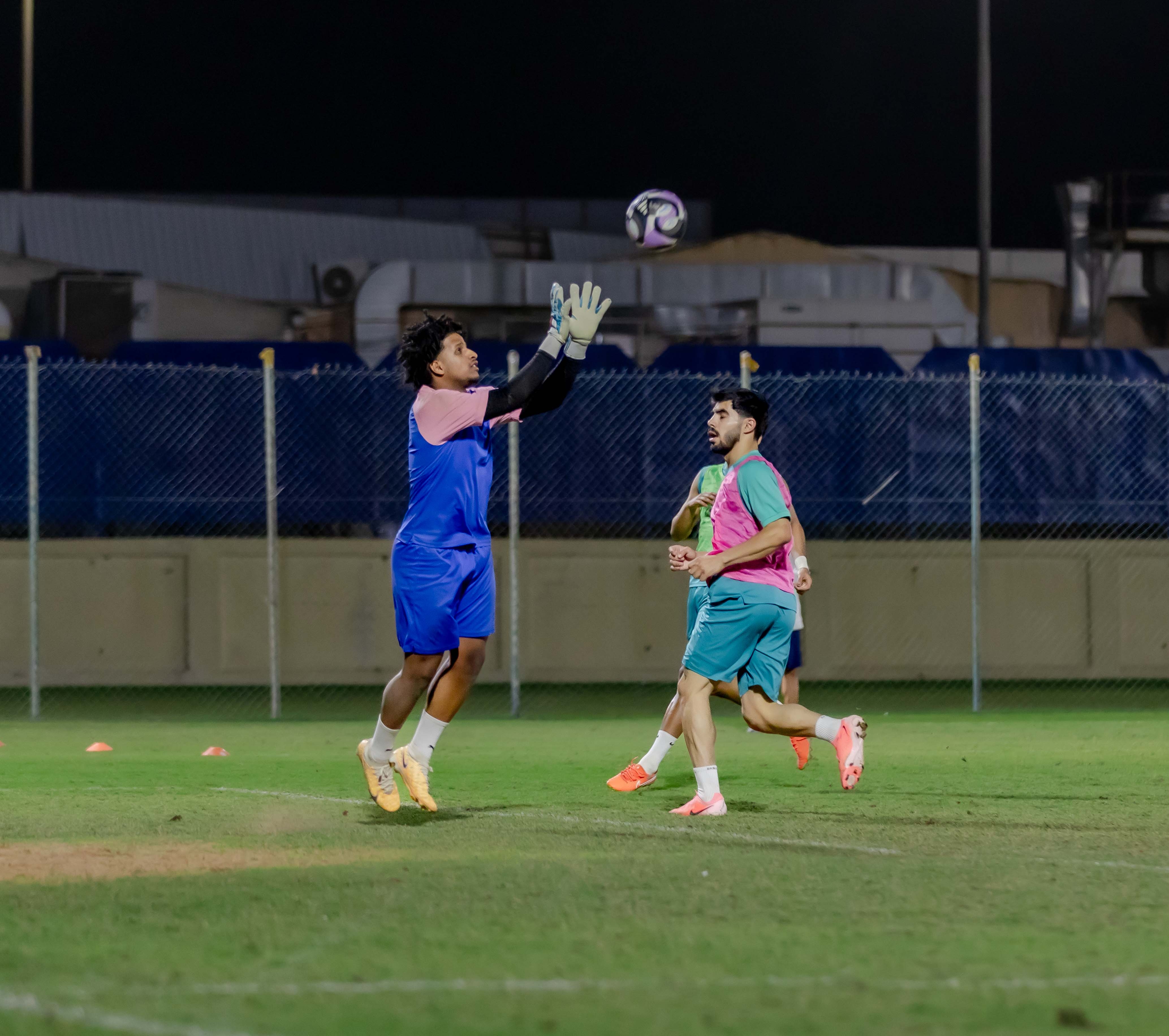 الفيحاء تحت 21 عامًا يُجري تمرينه الرئيس استعدادًا لملاقاة الجبلين .