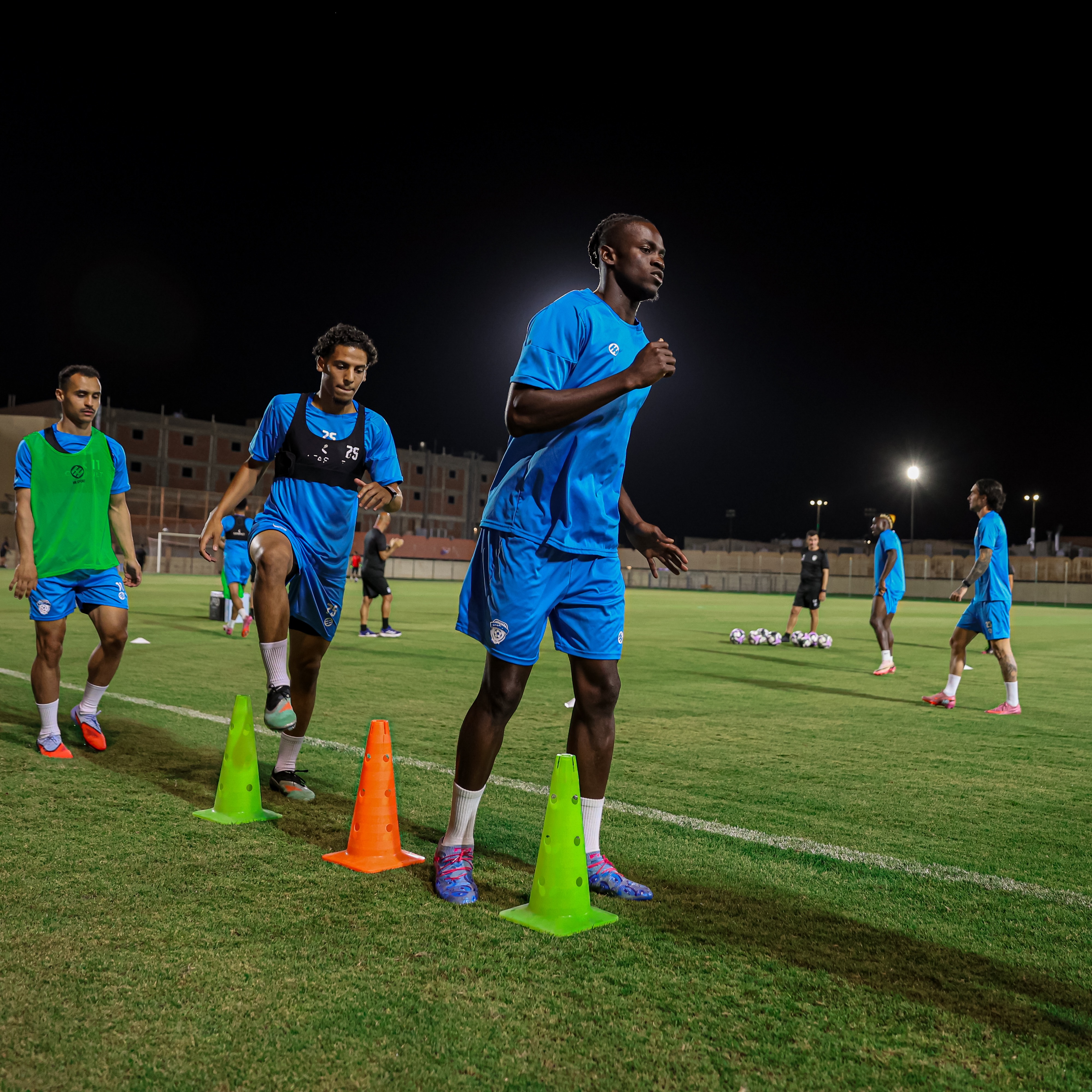 الفيحاء ينهي تحضيراته ويغادر إلى الرياض لمواجهة الهلال ودياً