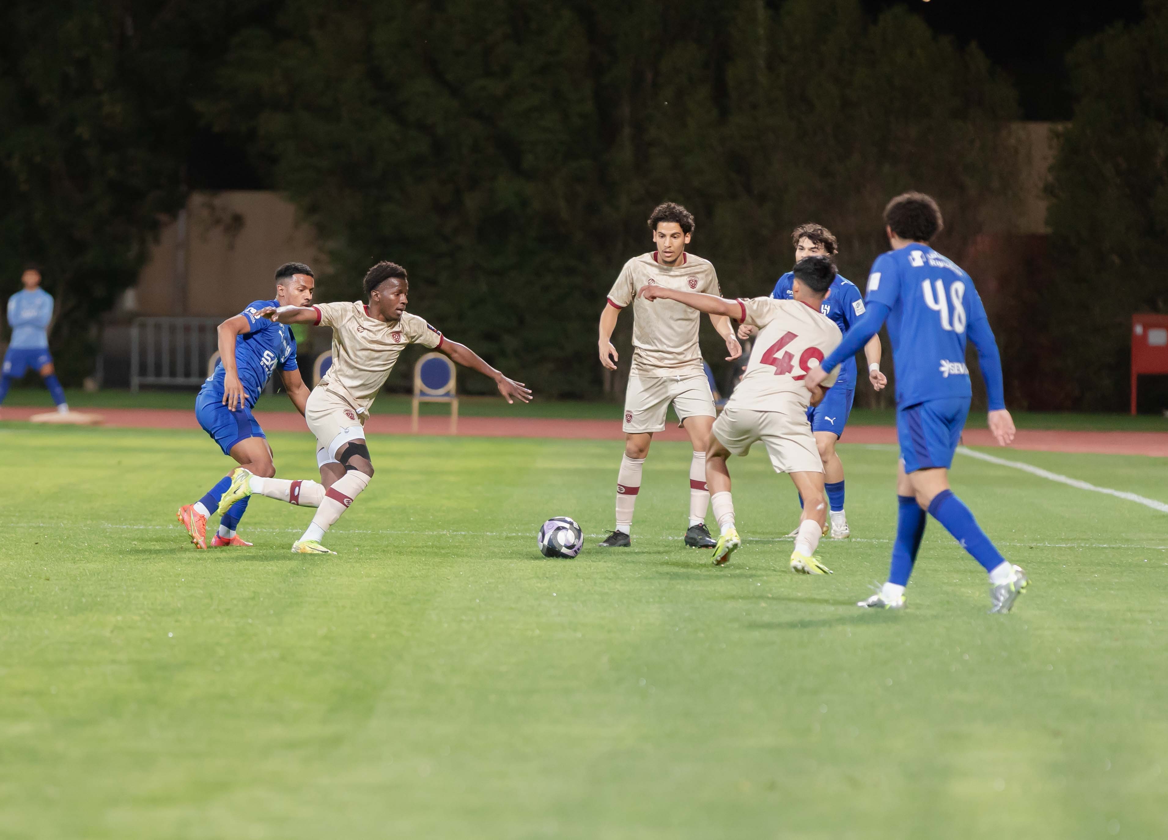 الفيحاء تحت 21 عامًا يخسر لقاء نظيره الهلال ضمن الجولة الثالثة عشر من دوري جوي للنخبة U21 .