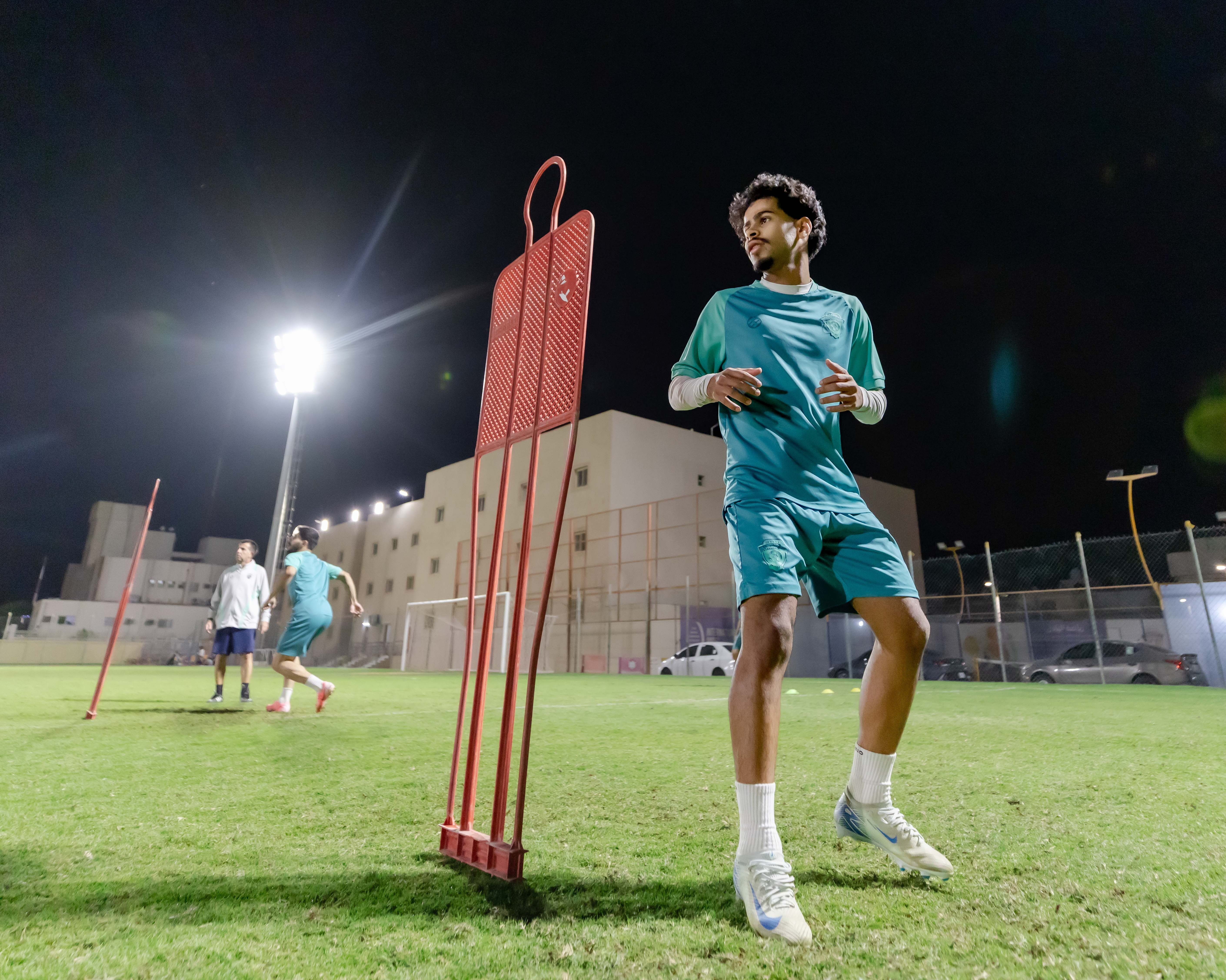 الفيحاء تحت 21 عامًا يُجري تمرينه الرئيس استعدادًا لملاقاة الجبلين .