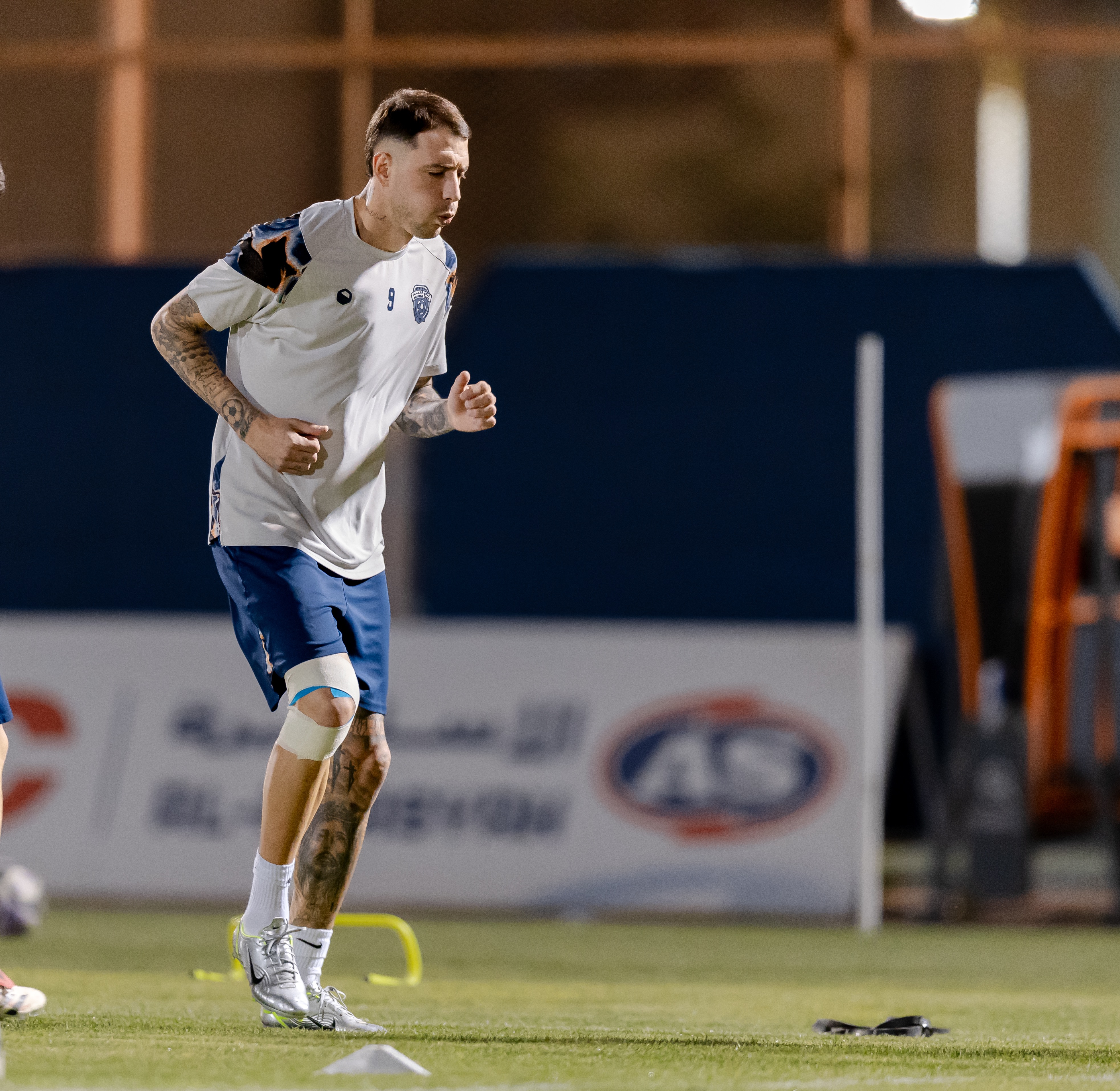 الفيحاء يحري تمرينه الرئيس لمواجهة الأهلي ضمن الجولة الثامنة والعشرين من دوري روشن السعودي
