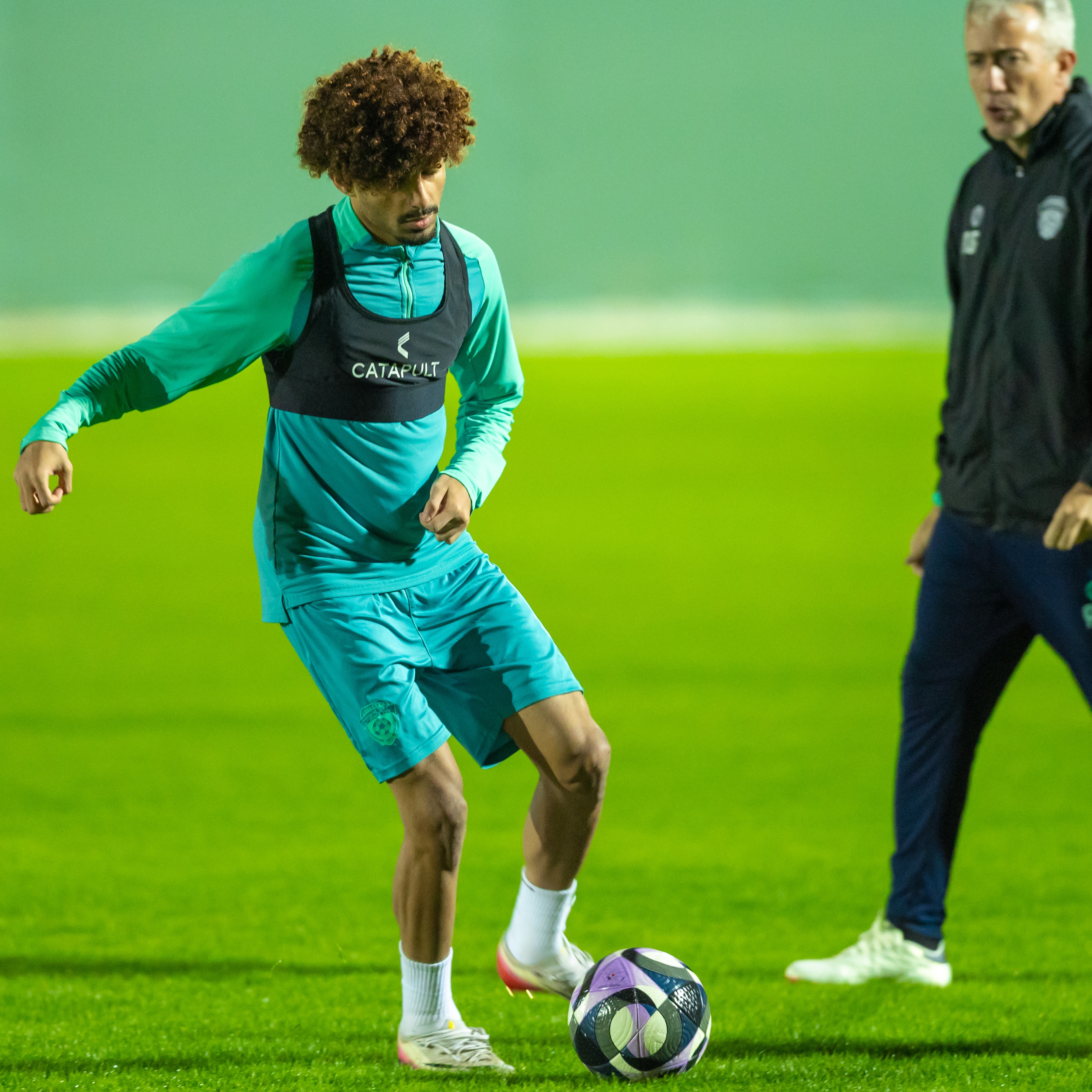 الفيحاء يصل إلى الدمام، وينهي تحضيراته استعداداً لمواجهة القادسية