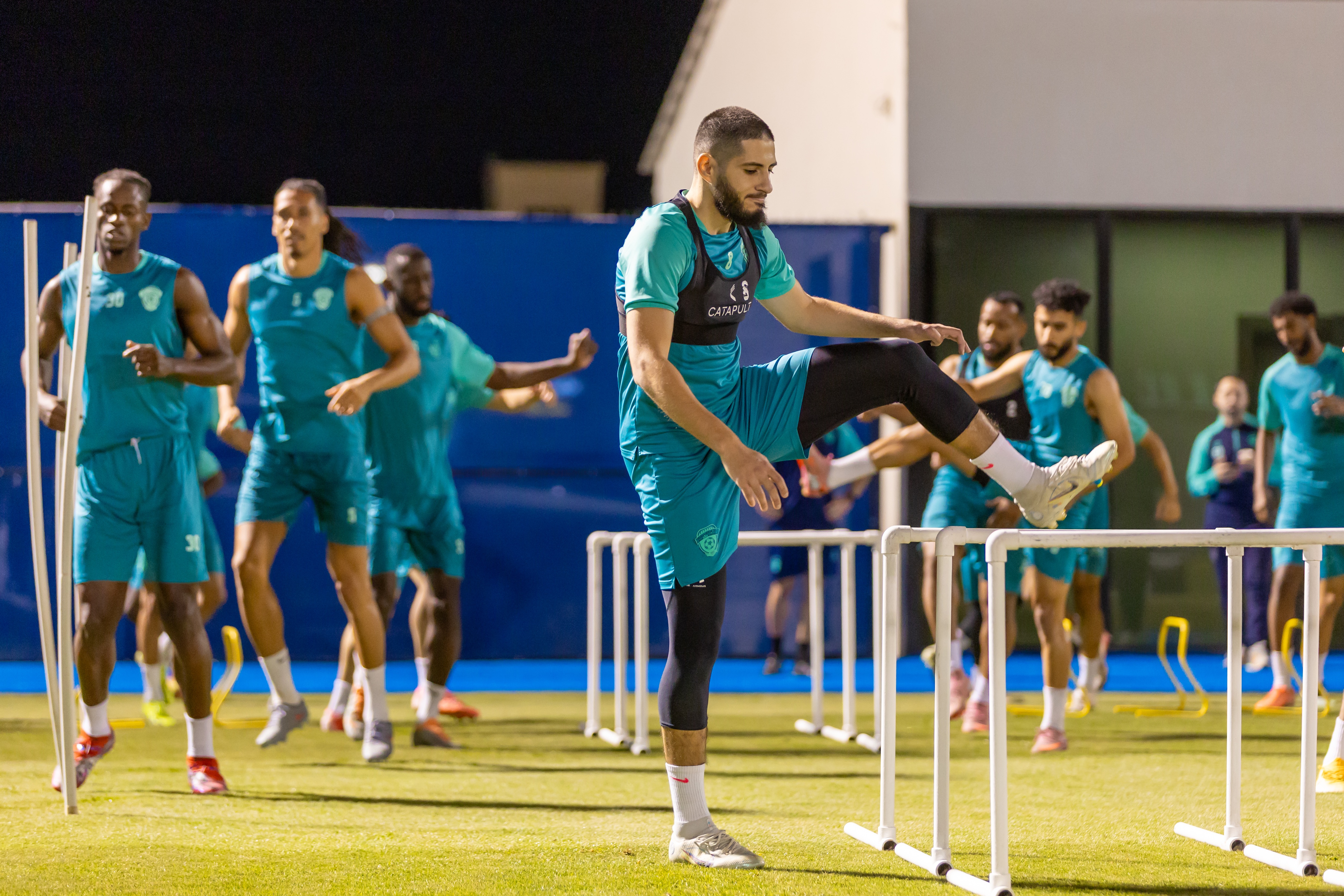 الفيحاء يستأنف تدريباته قبل الأخدود